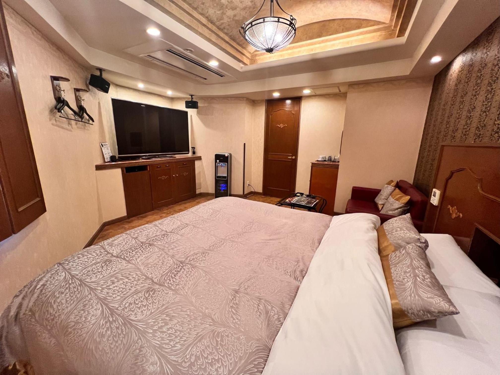 Standard Double Room - Photo 2