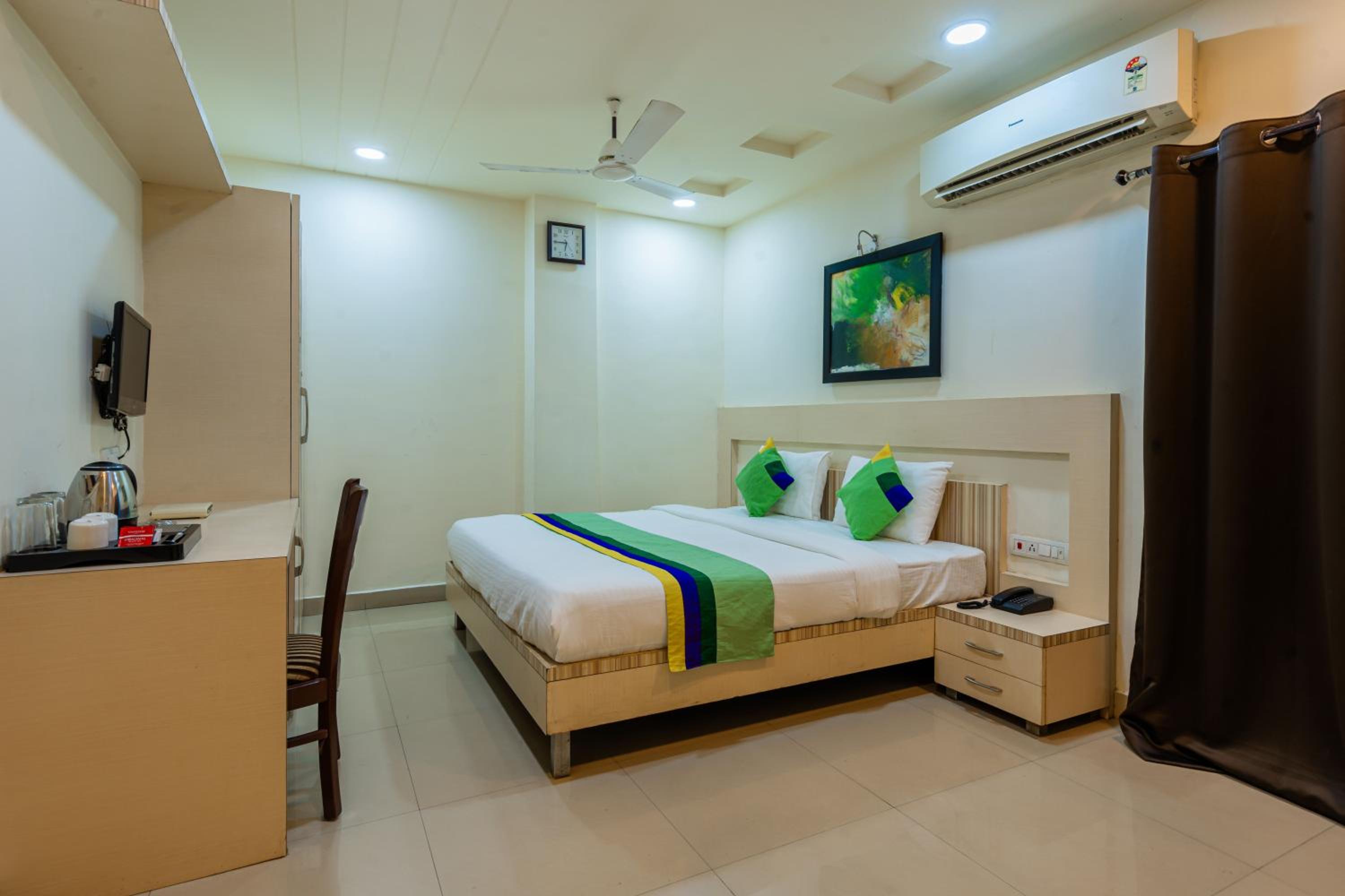 Standard Double Room - Photo 1