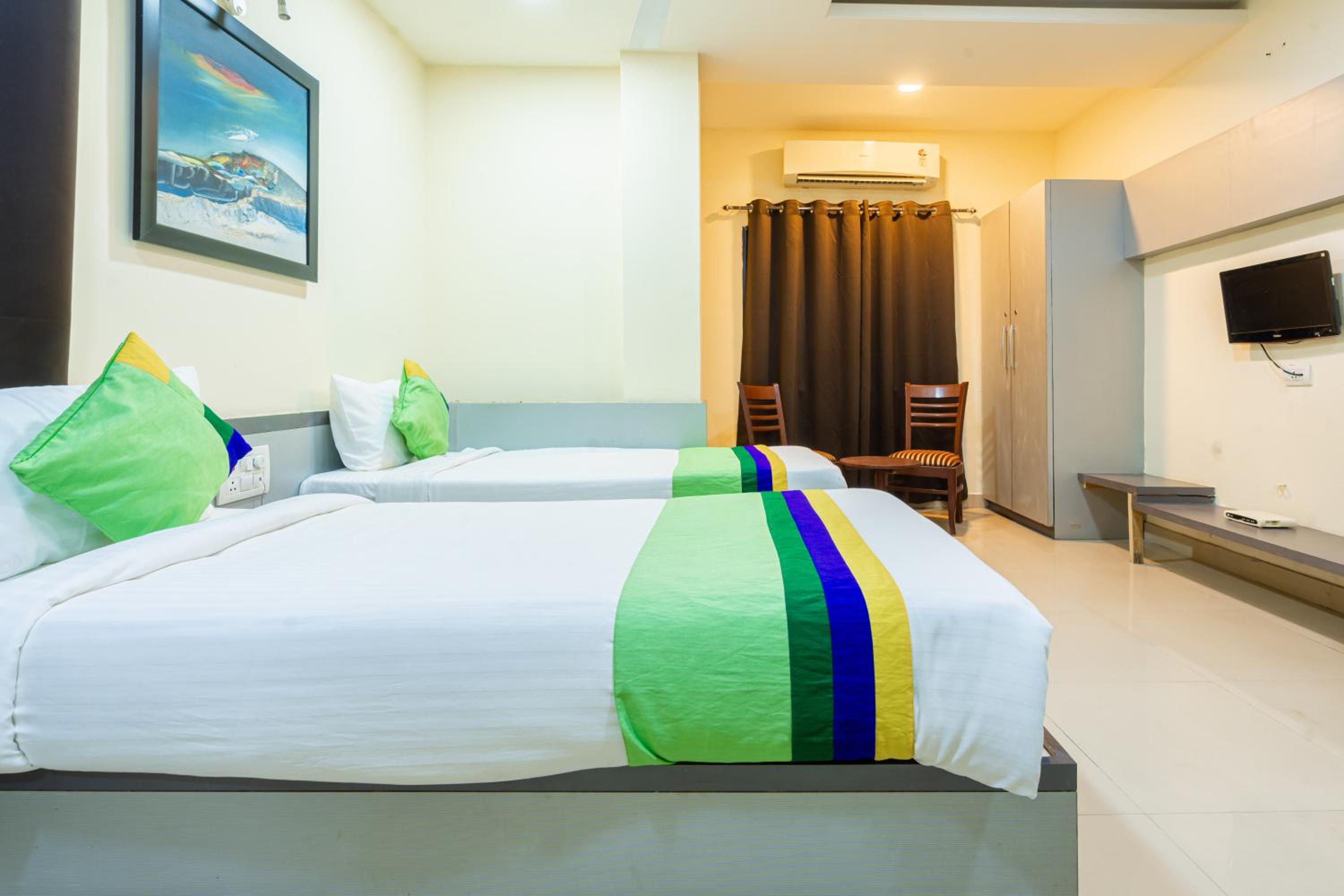 Standard Double Room - Photo 6