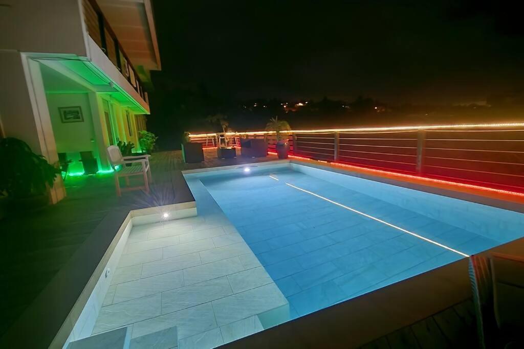 Villa photo 1