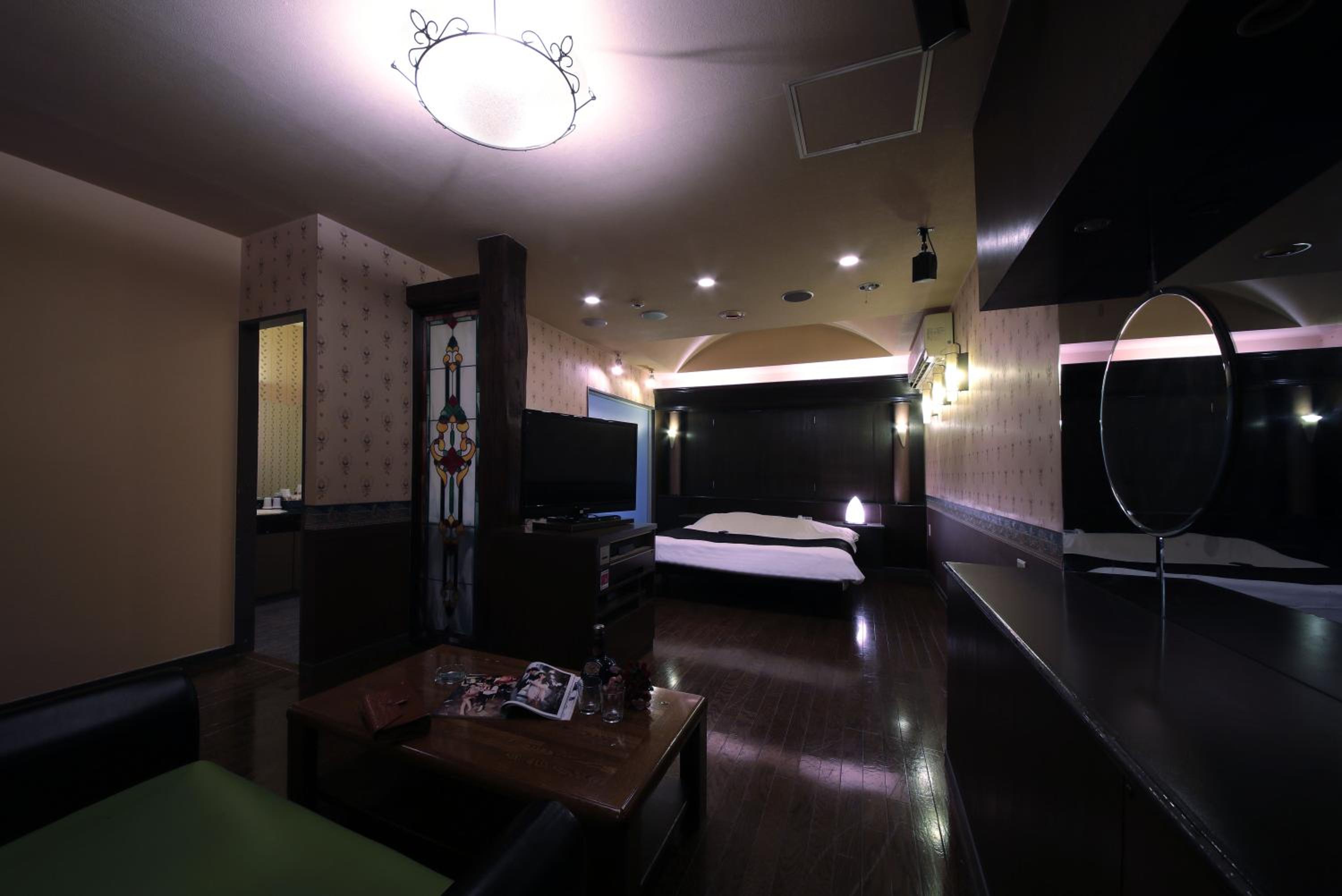 Standard Double Room - Photo 6
