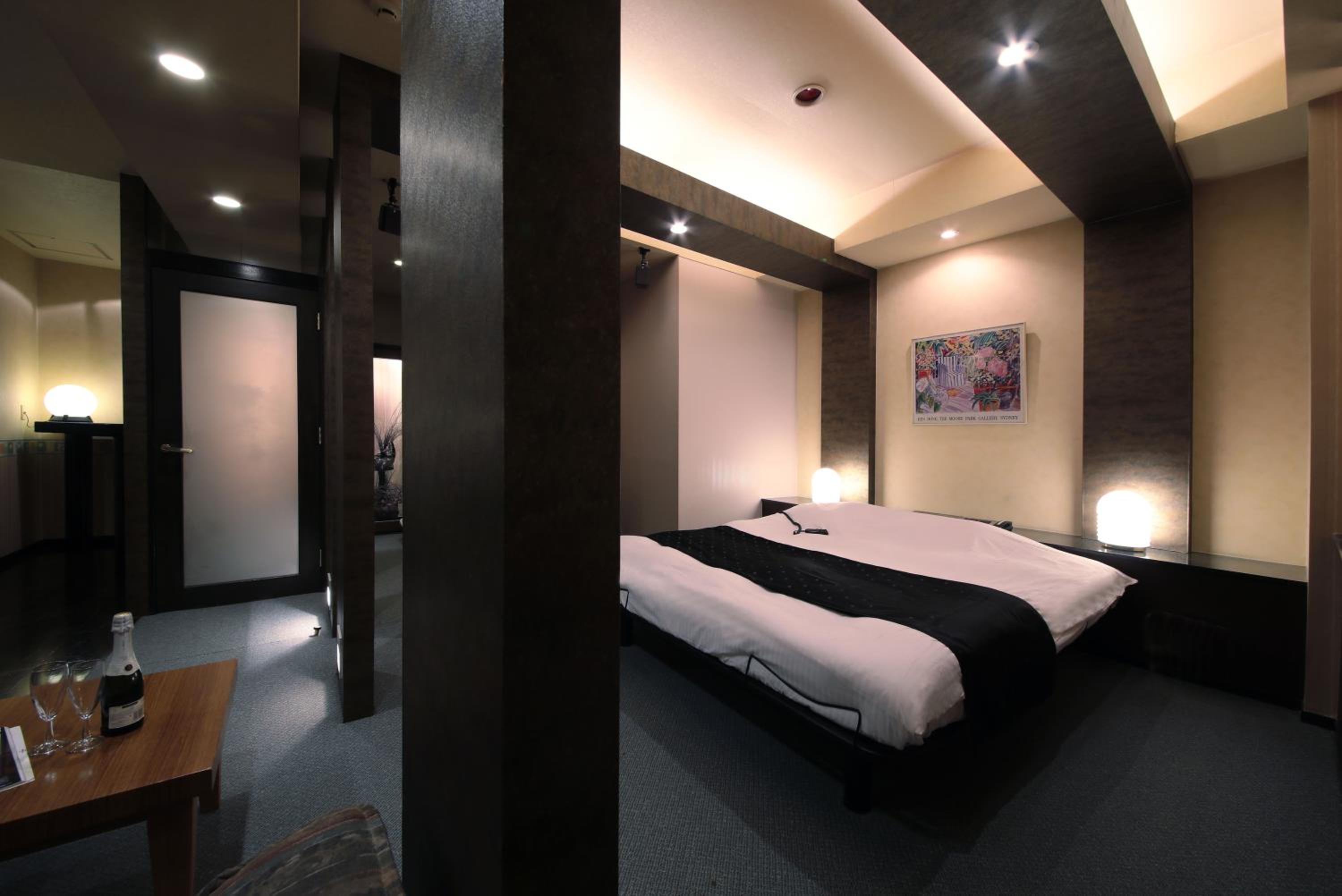 Standard Double Room - Photo 5