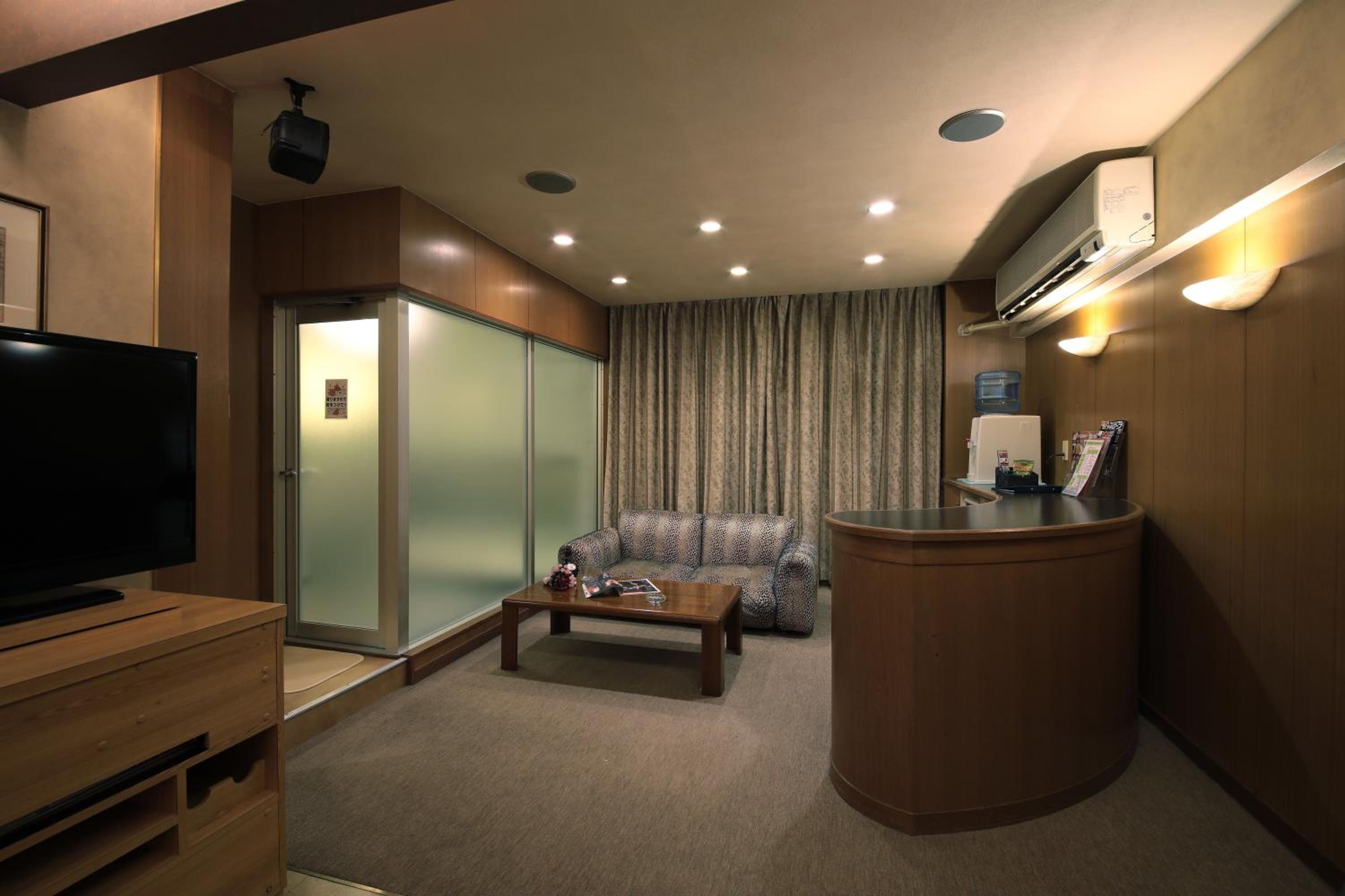 Standard Double Room - Photo 2