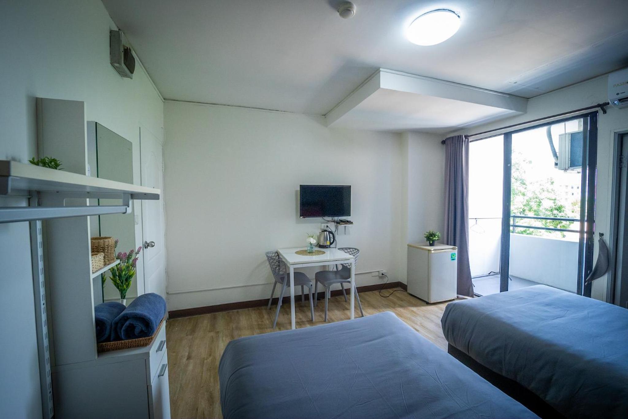 Double or Twin Room - Photo 6