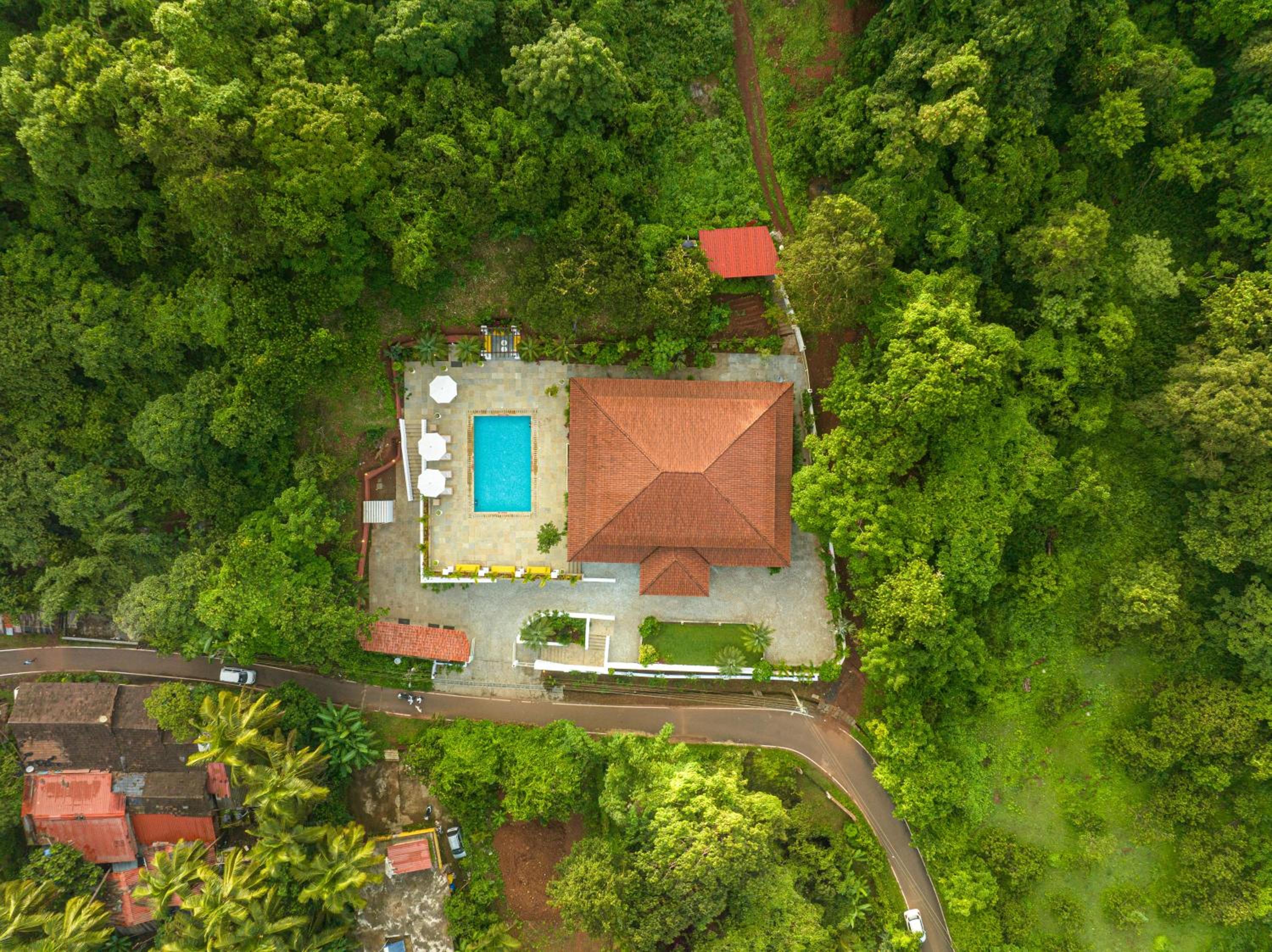 Three-Bedroom Villa photo 3