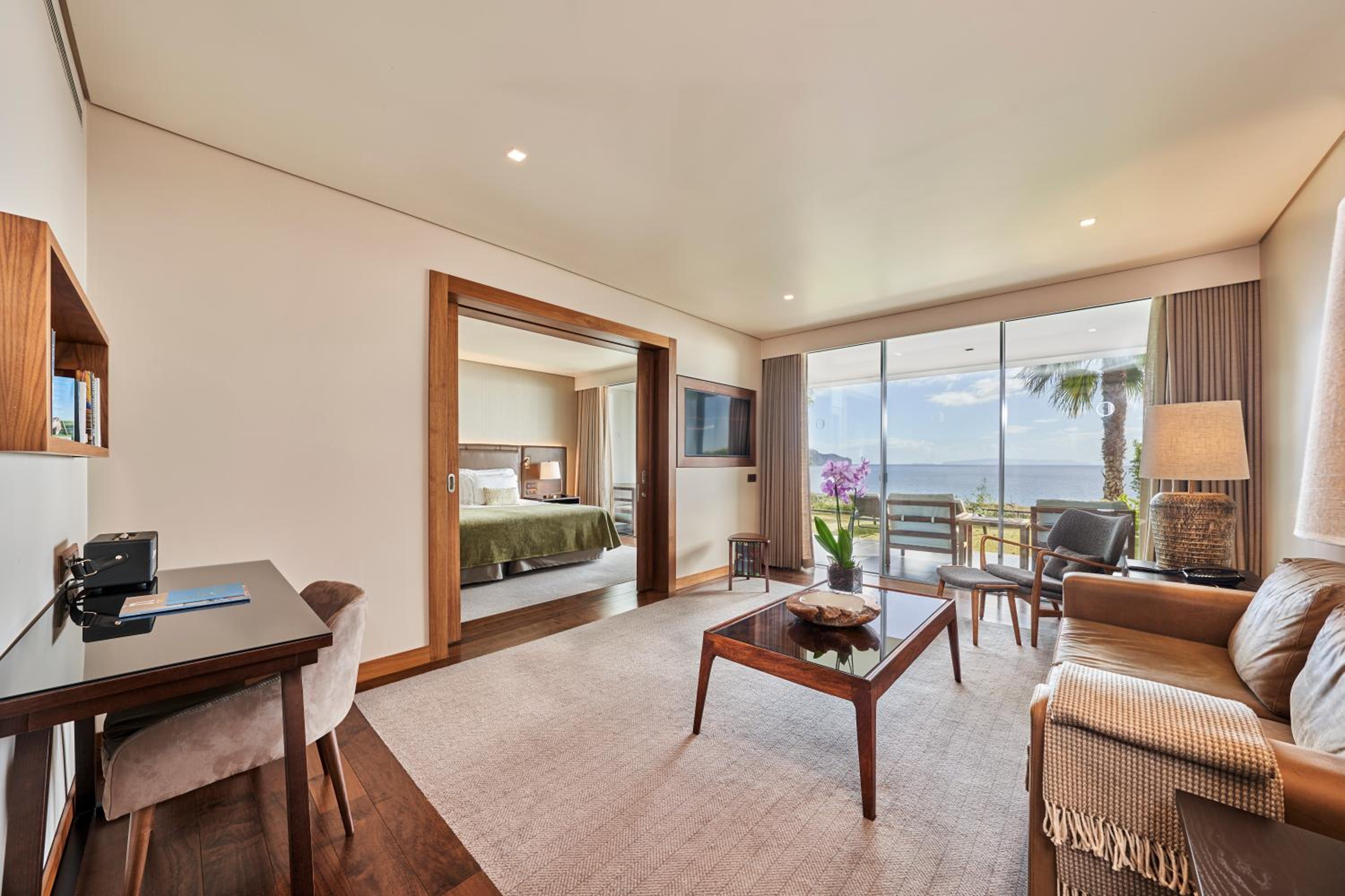 Suite with Sea View
