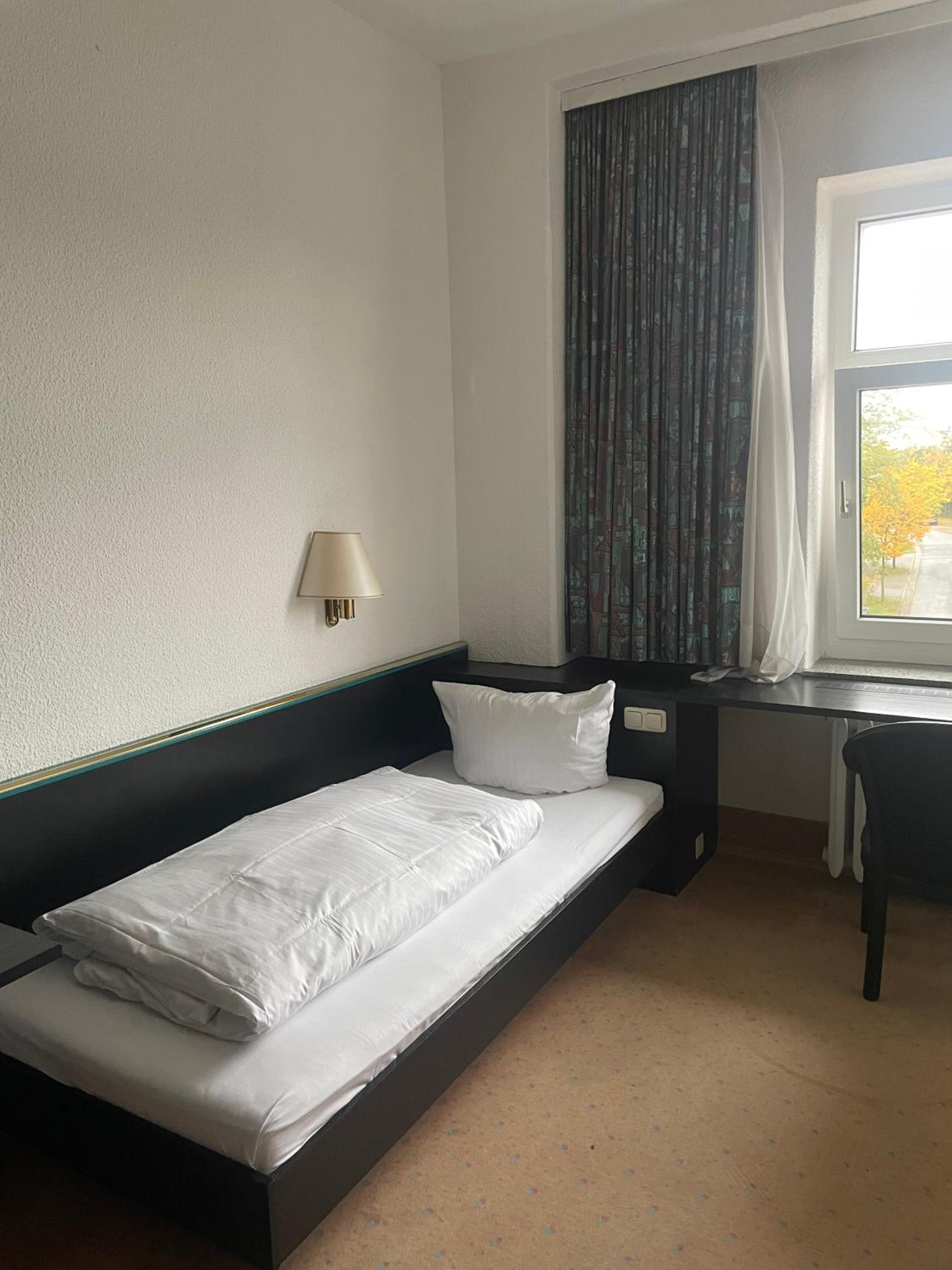 Budget Single Room