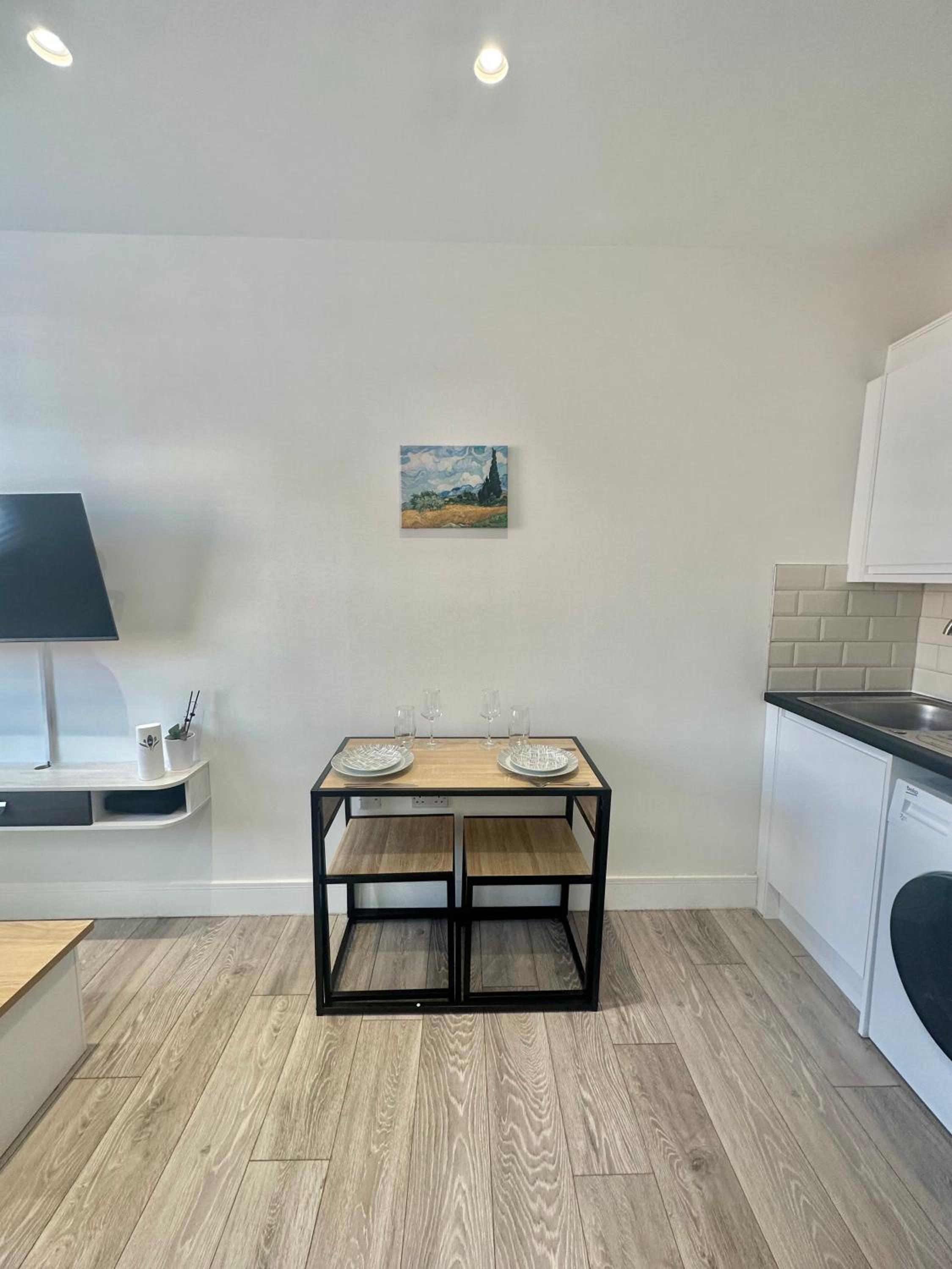 Apartment photo 3