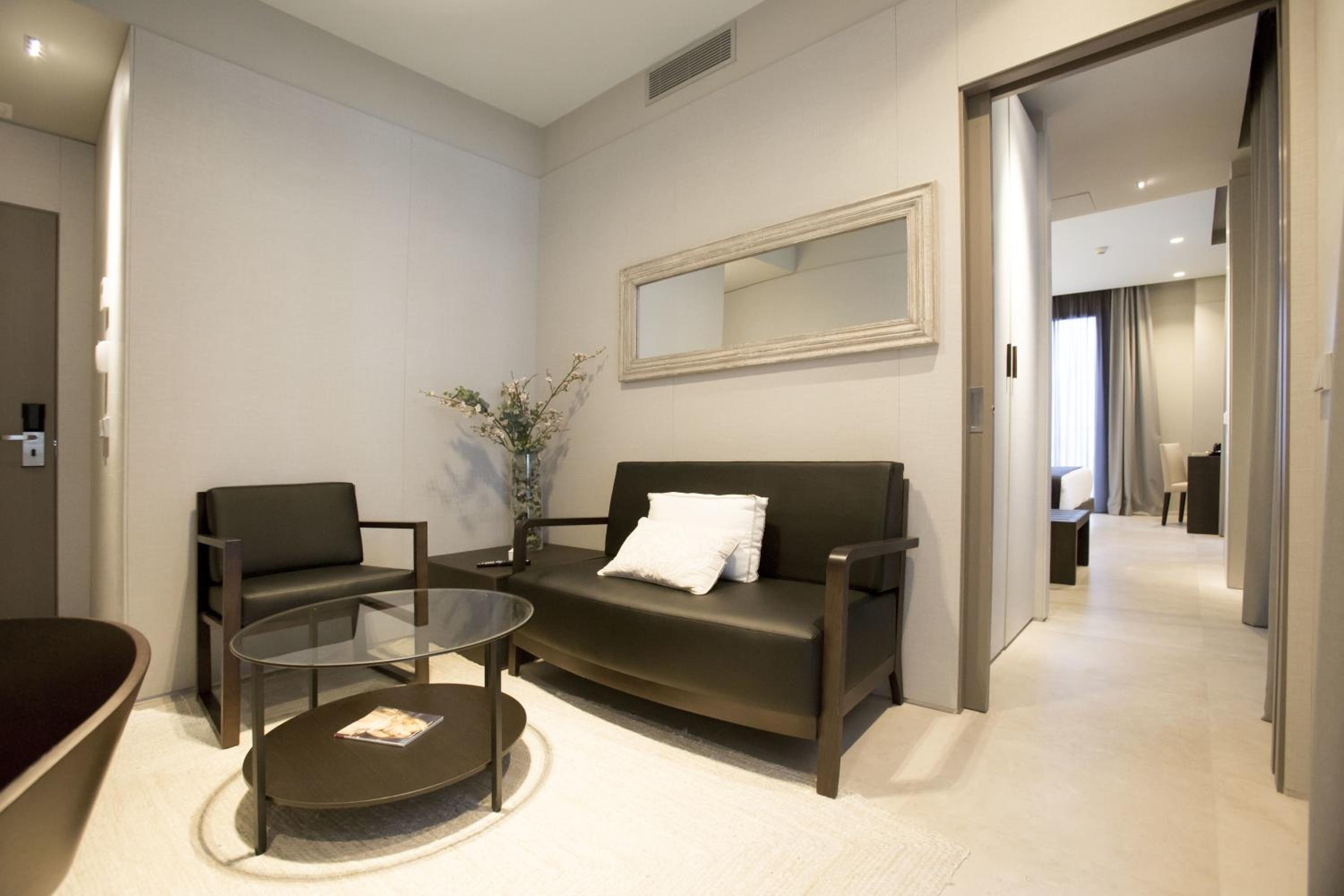 Junior Suite thumbnail 5