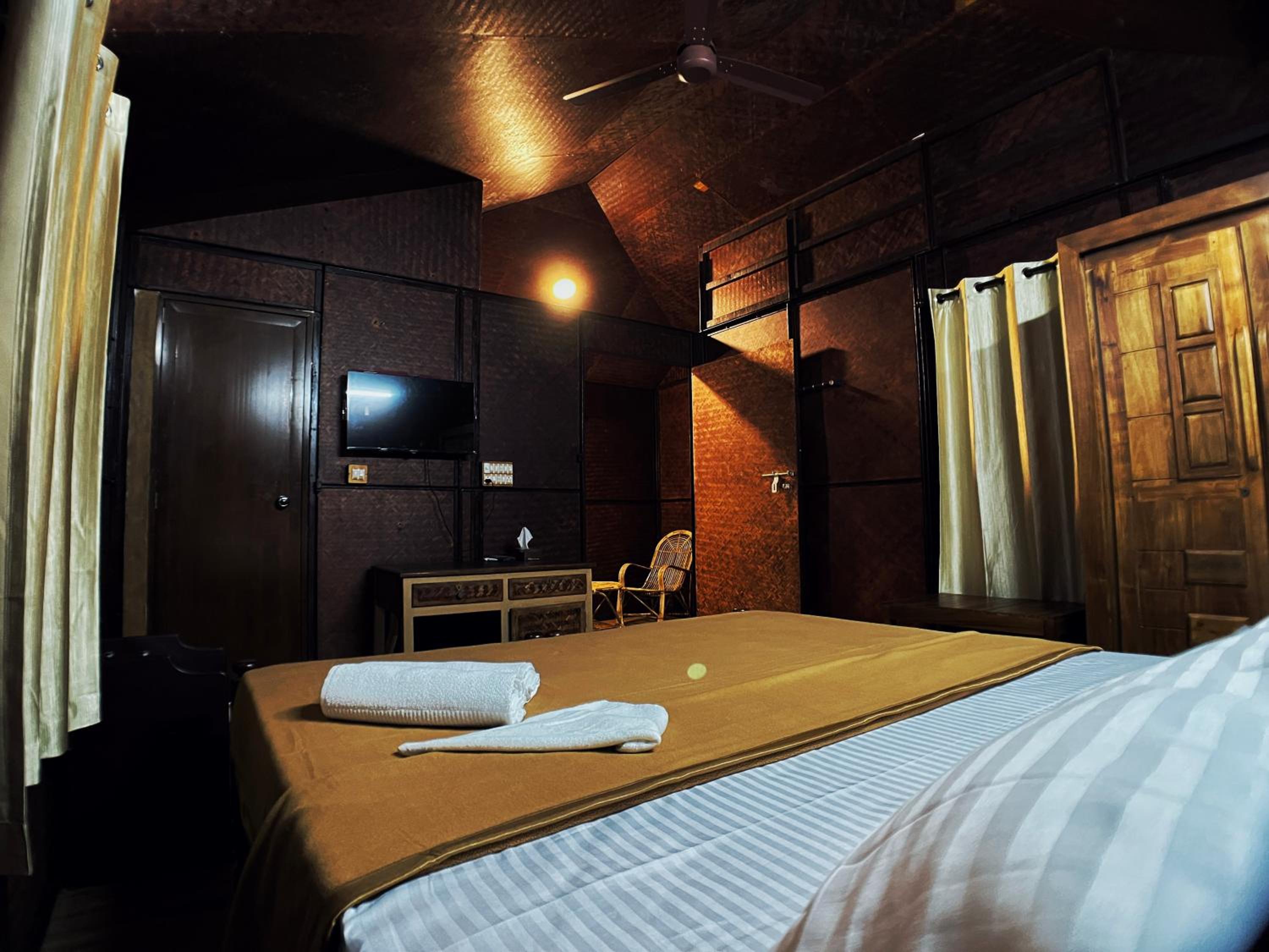 King Room with Forest Views photo 1