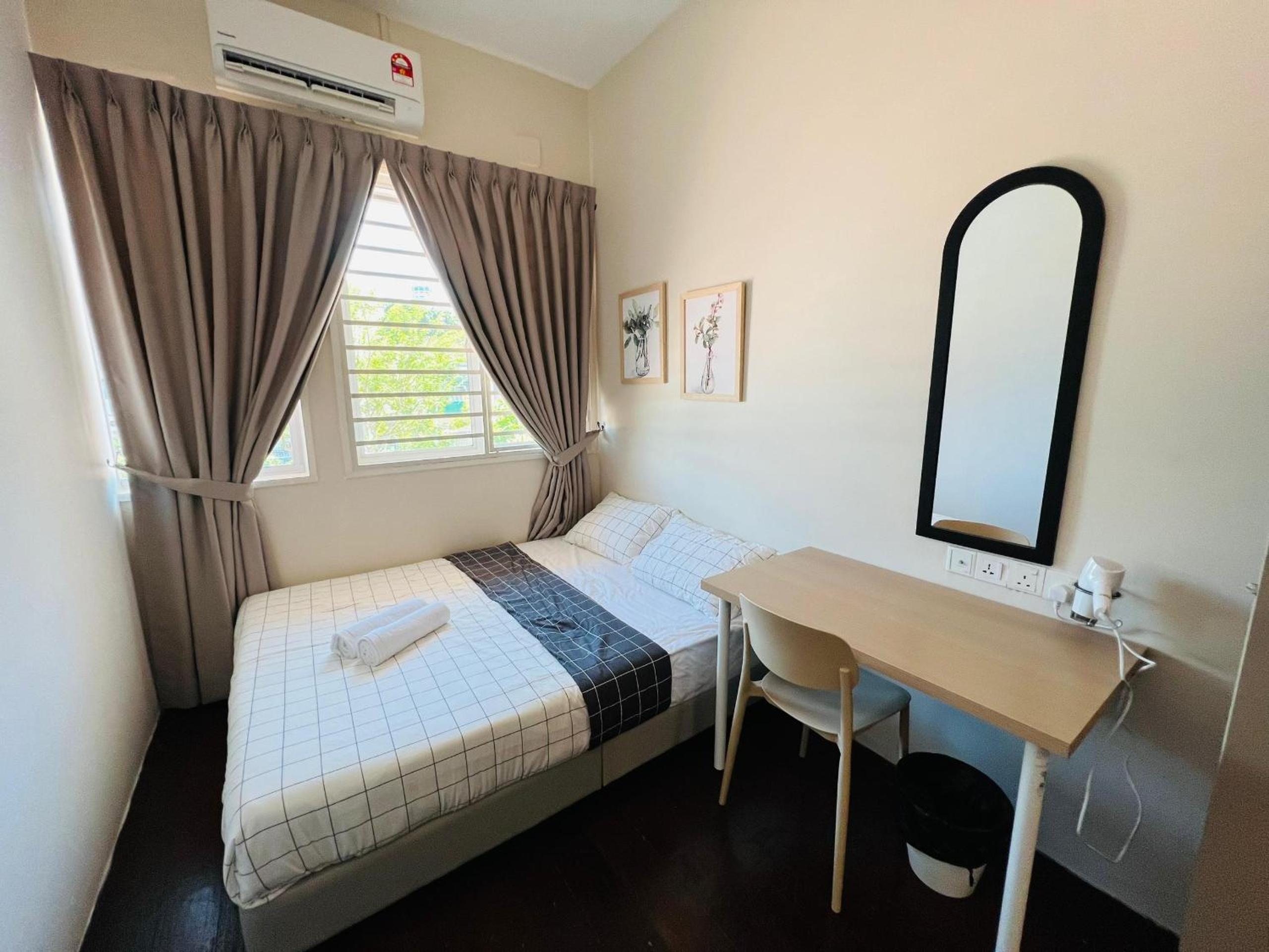 Twin Room with Shared Bathroom
