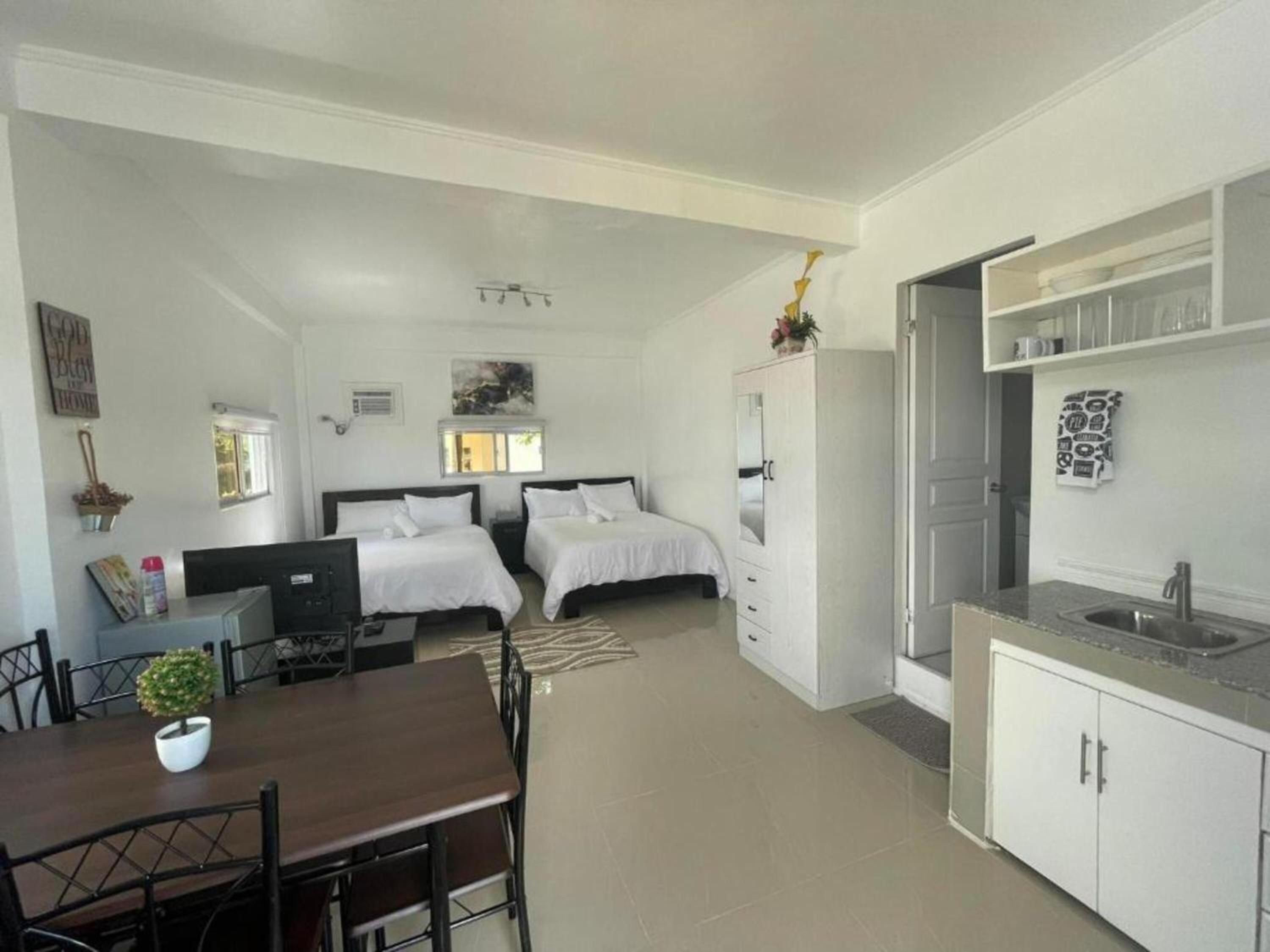 Apartment photo 1