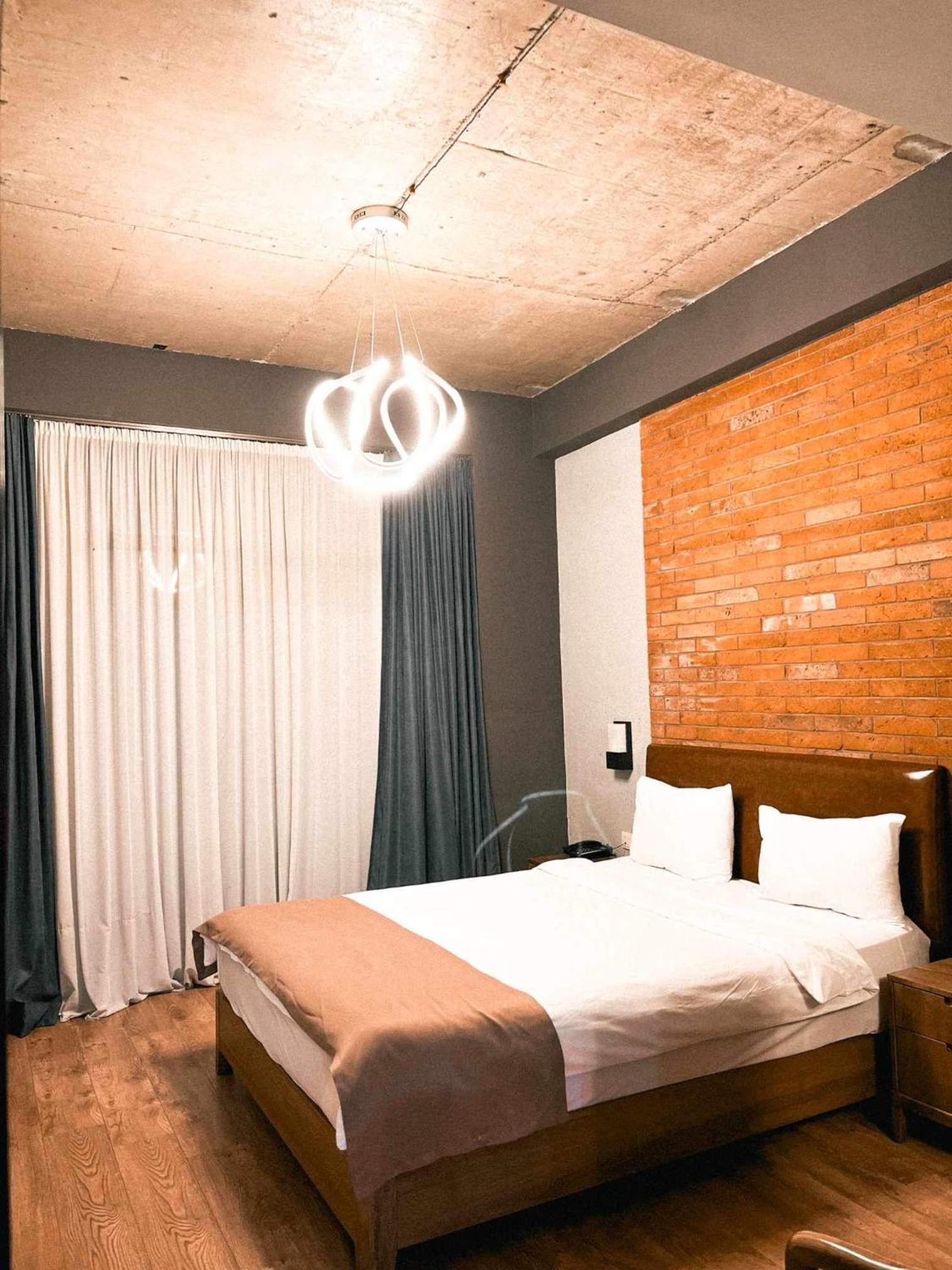 Two-Bedroom Apartment - Photo 3