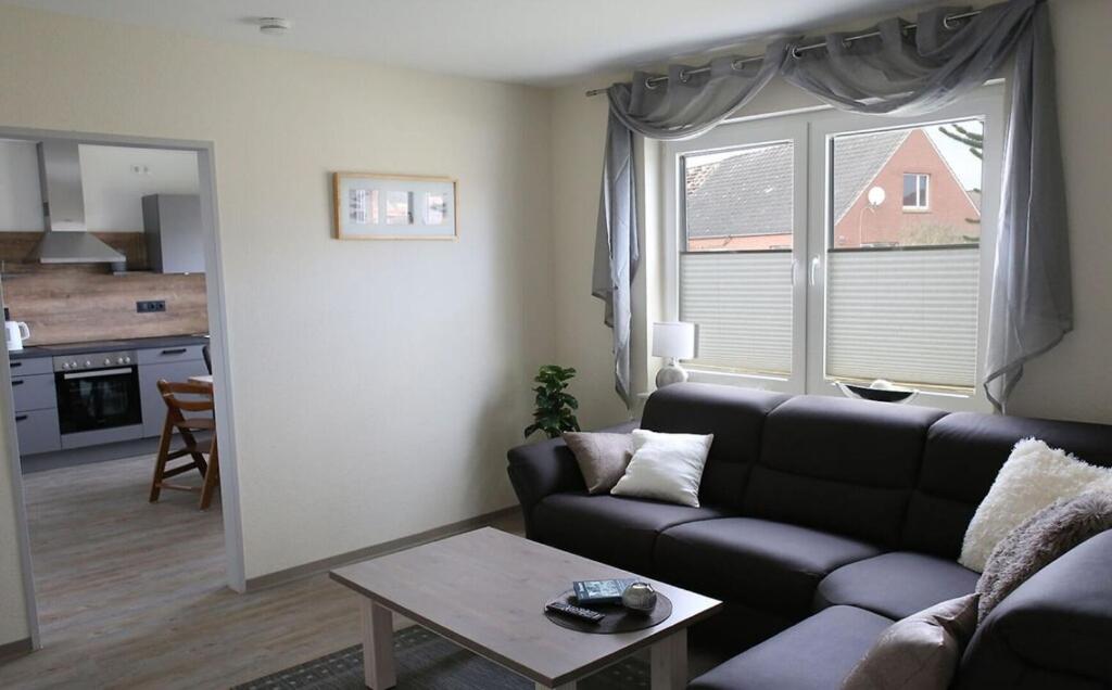 Two-Bedroom Apartment photo 2