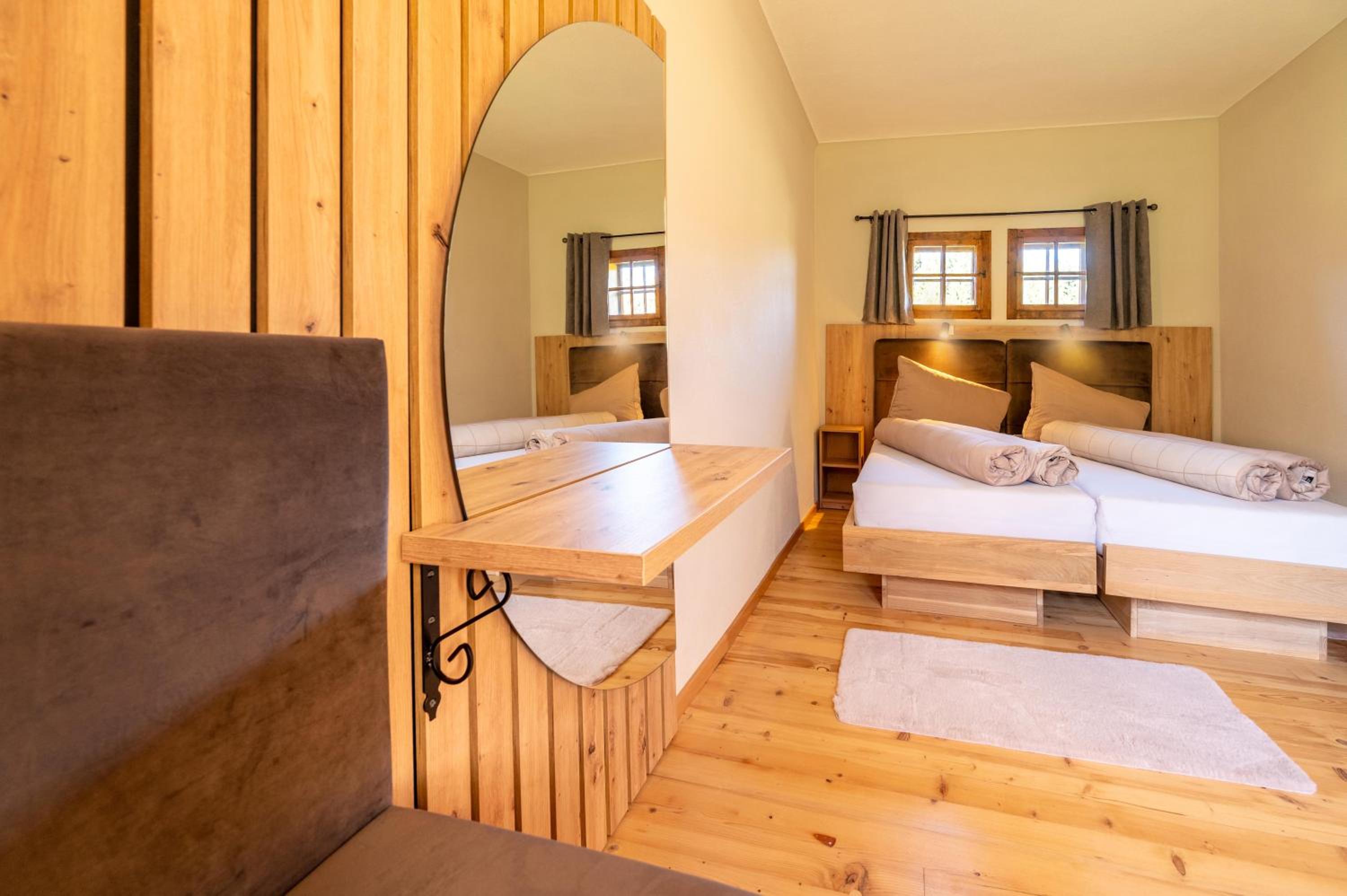 Three-Bedroom Chalet photo 1