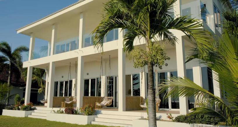 Deluxe Double Room with Balcony and Sea View
