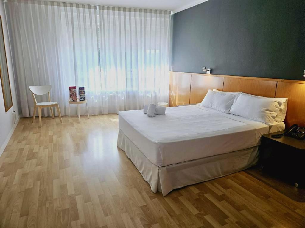 Double Room (1 Double Bed) - Photo 2
