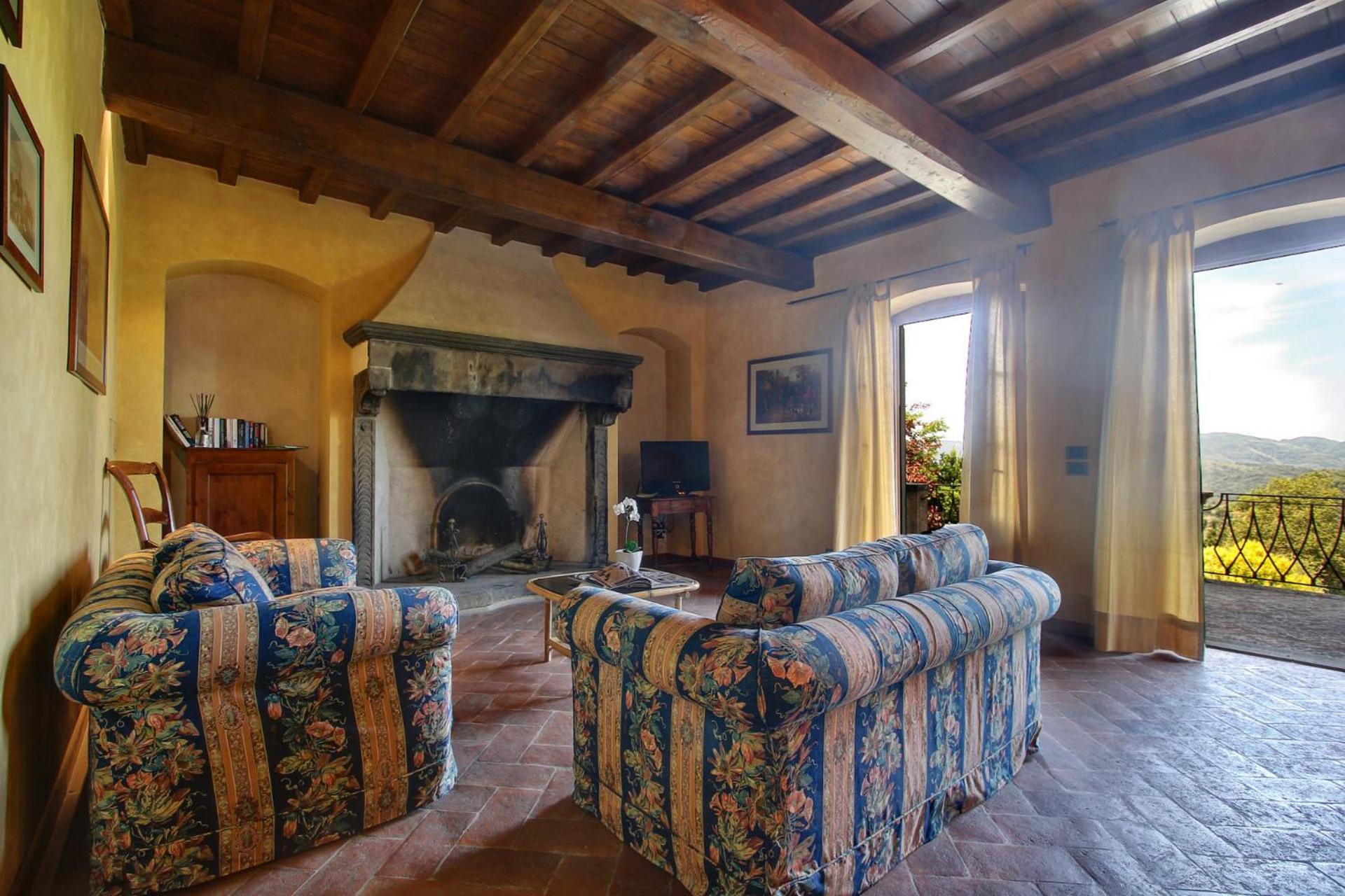 Villa photo 2