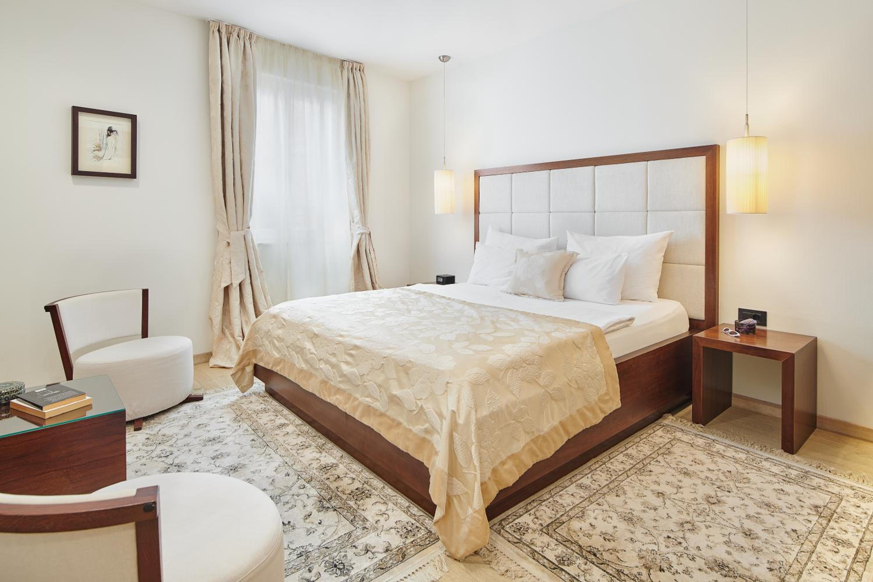 Superior Double Room - Photo 1