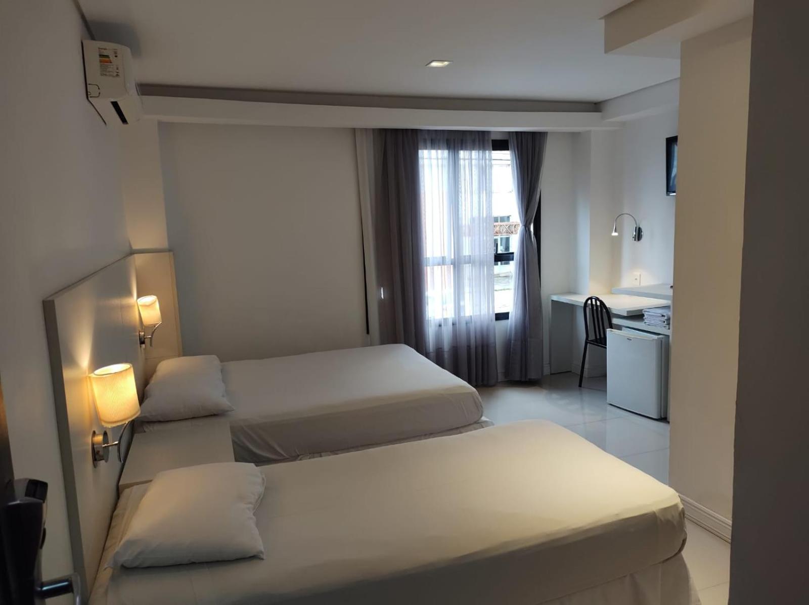 Luxury Triple Room photo 3