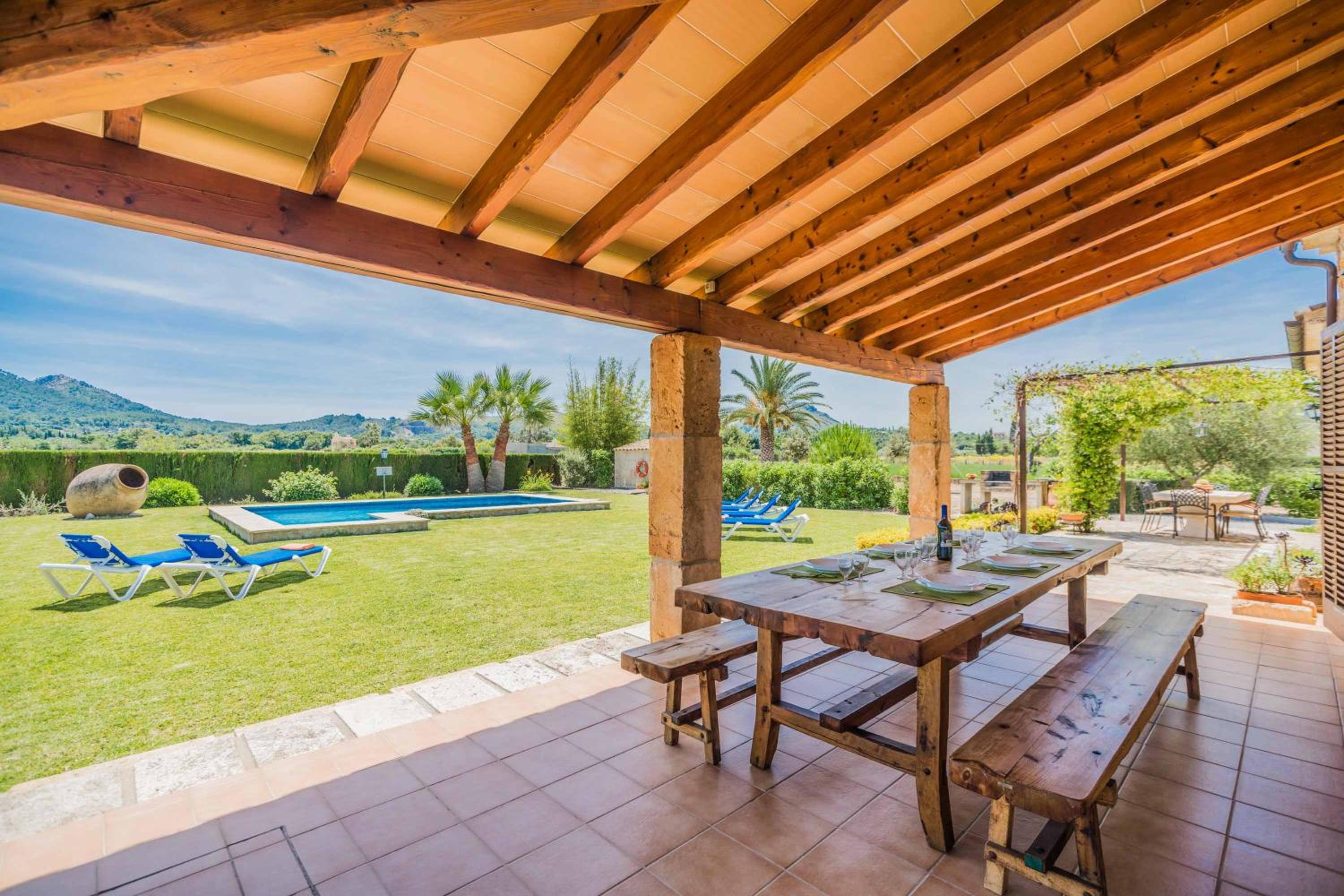 Three-Bedroom Villa photo 2