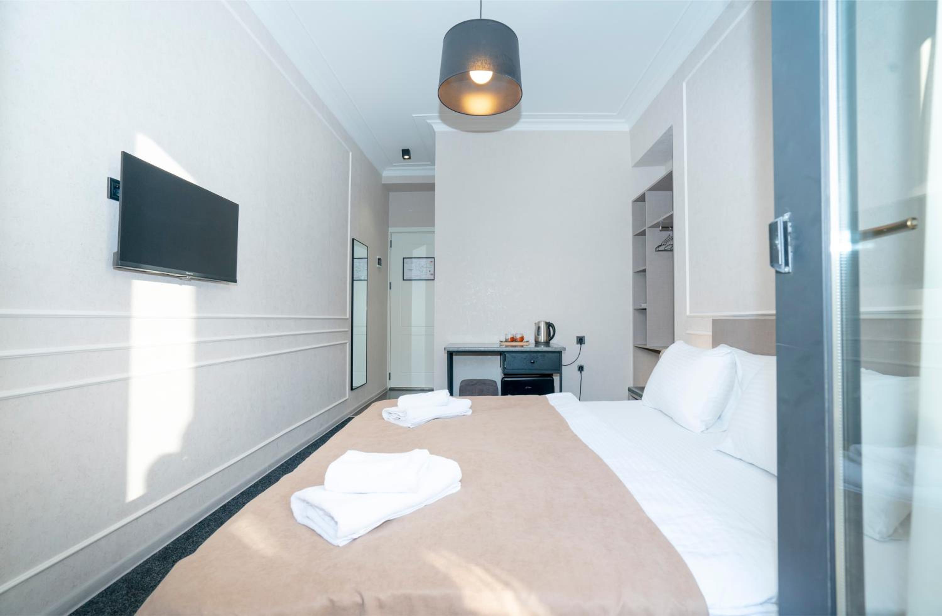 Double Room with Balcony photo 2