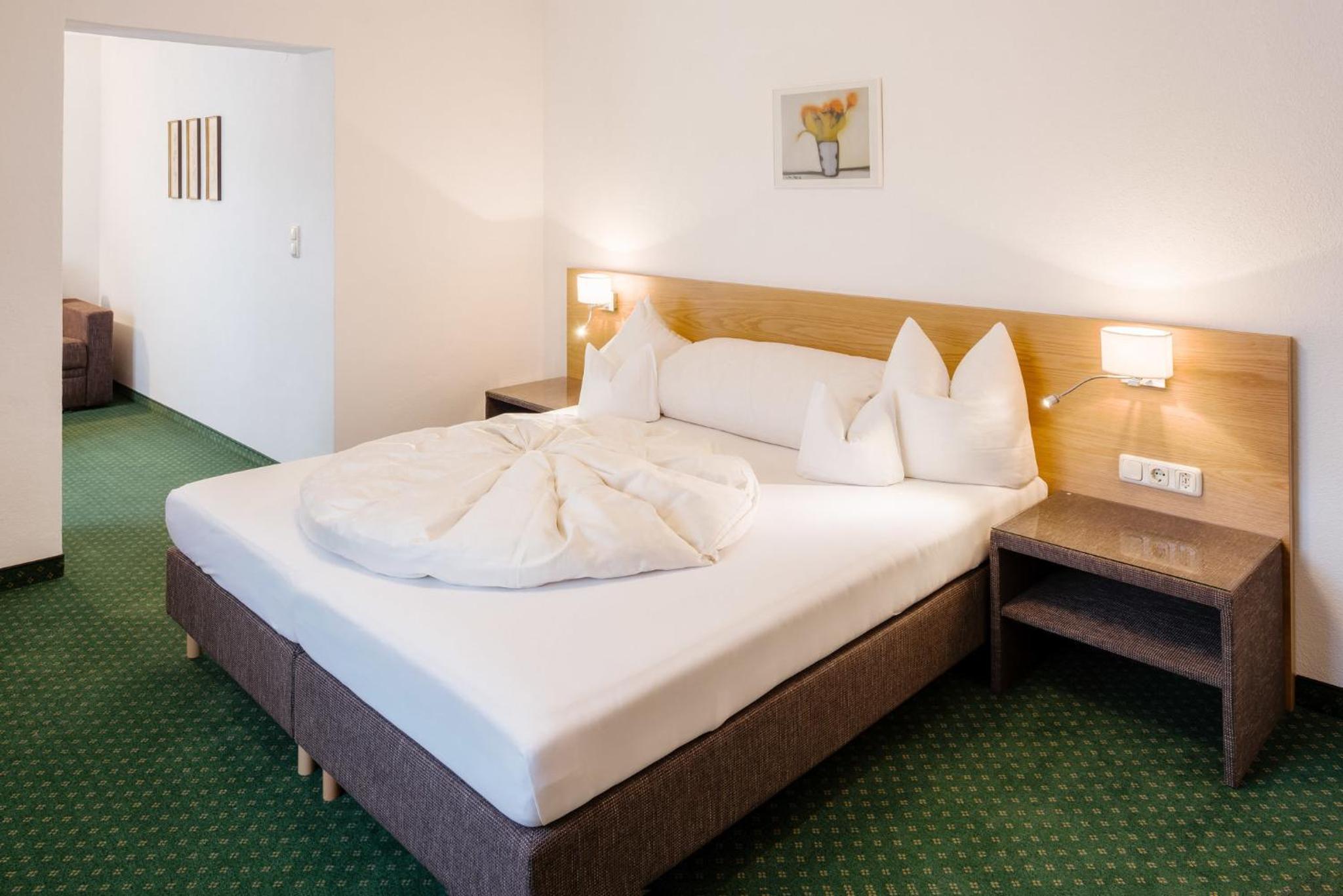 Junior Suite with Balcony photo 1