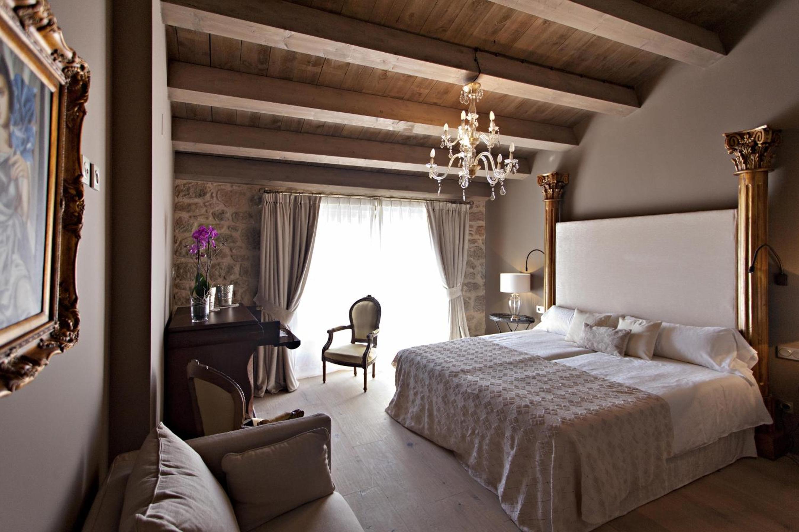 Superior Room - Photo 7
