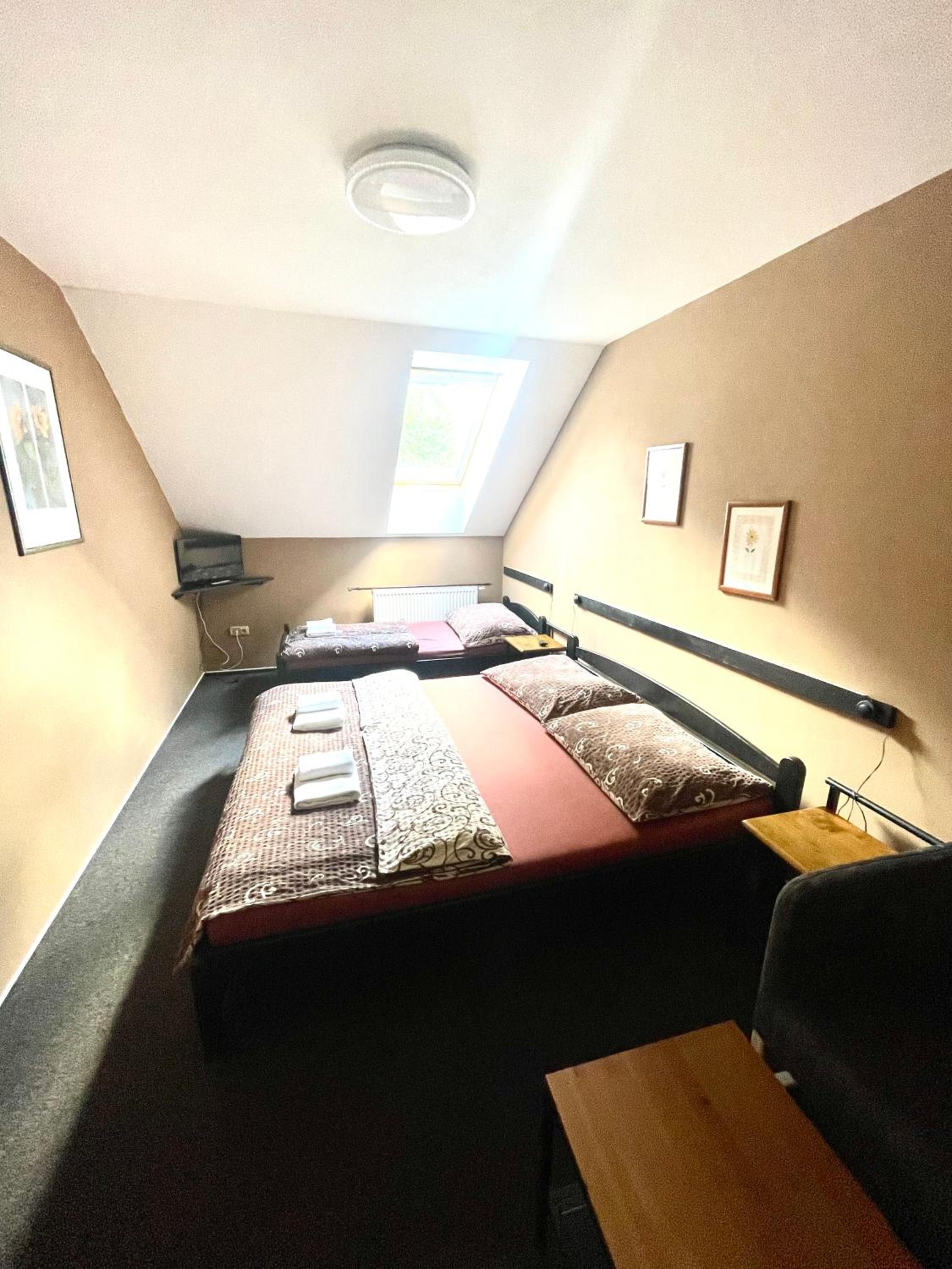 Triple Room photo 3