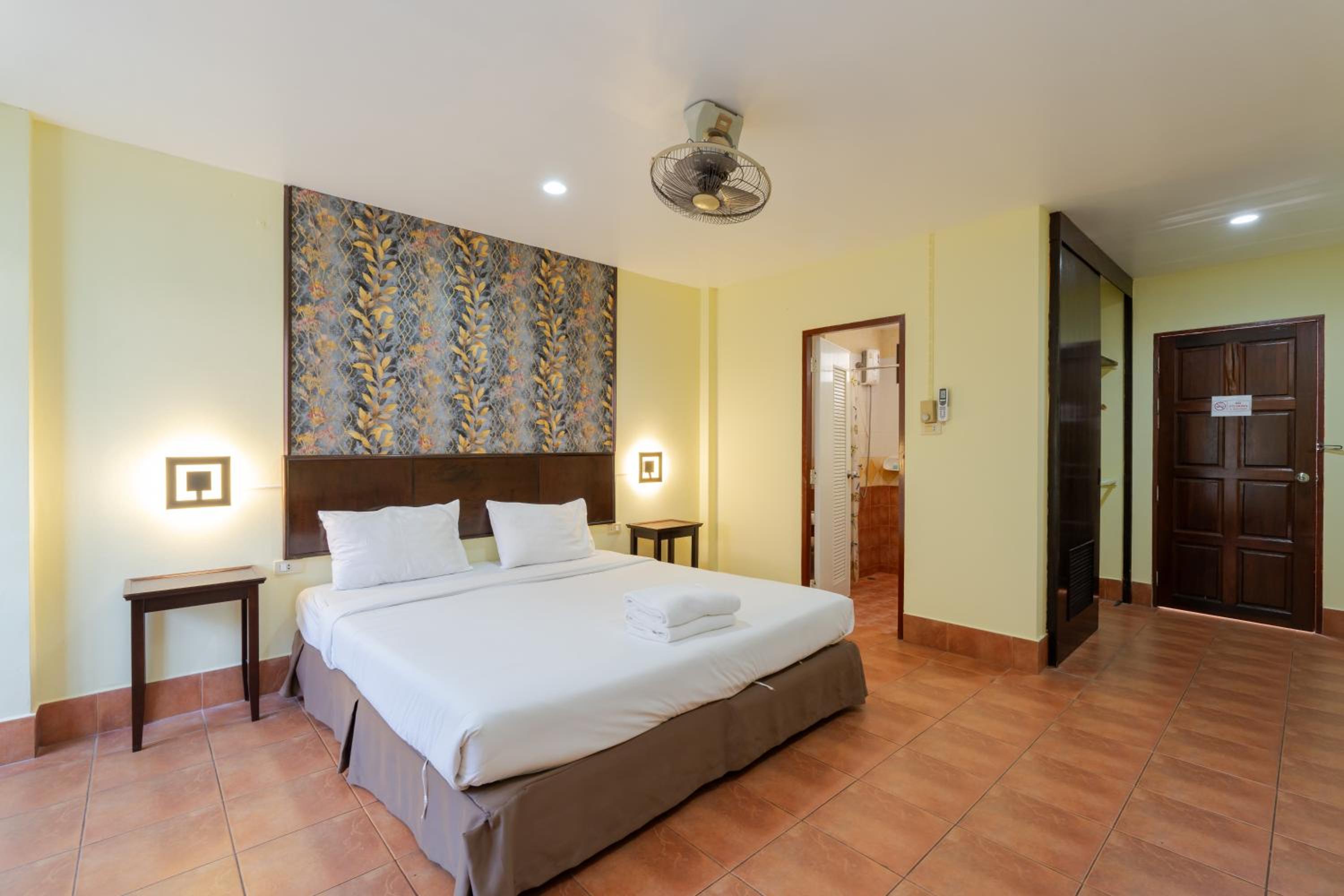 Superior Double Room - Photo 12
