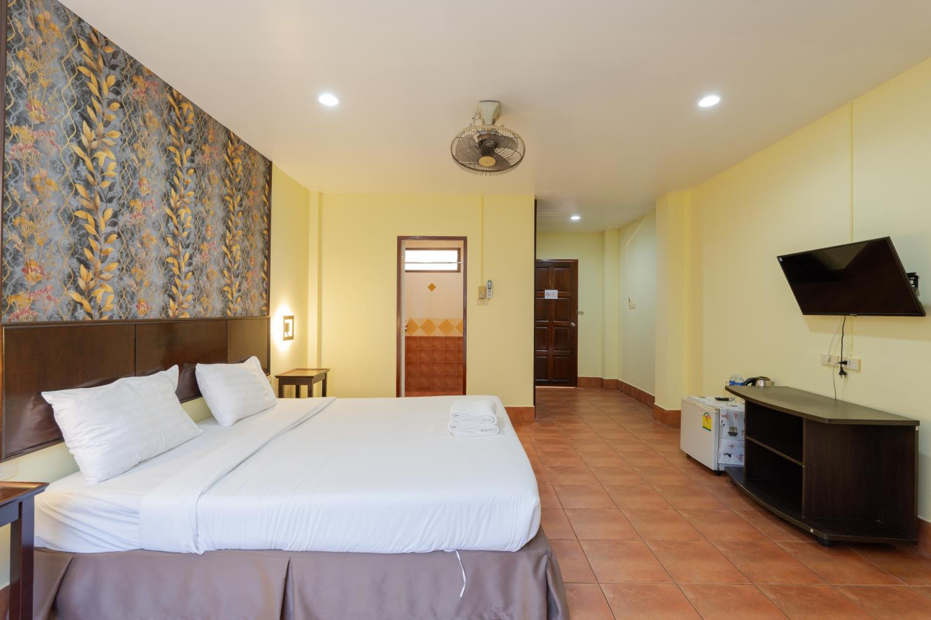 Standard Double Room - Photo 1
