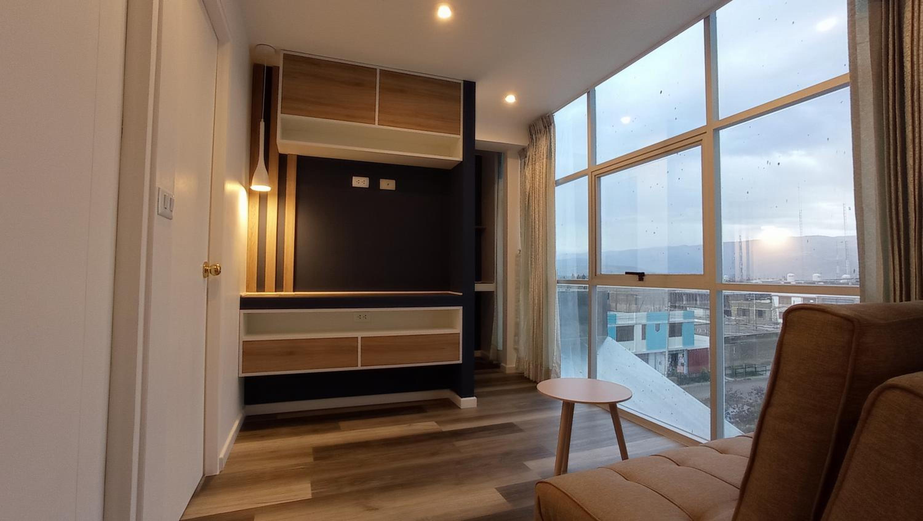 Apartment with Mountain View photo 1