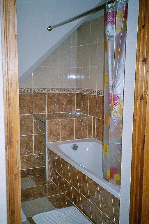 Apartment with Balcony photo 3