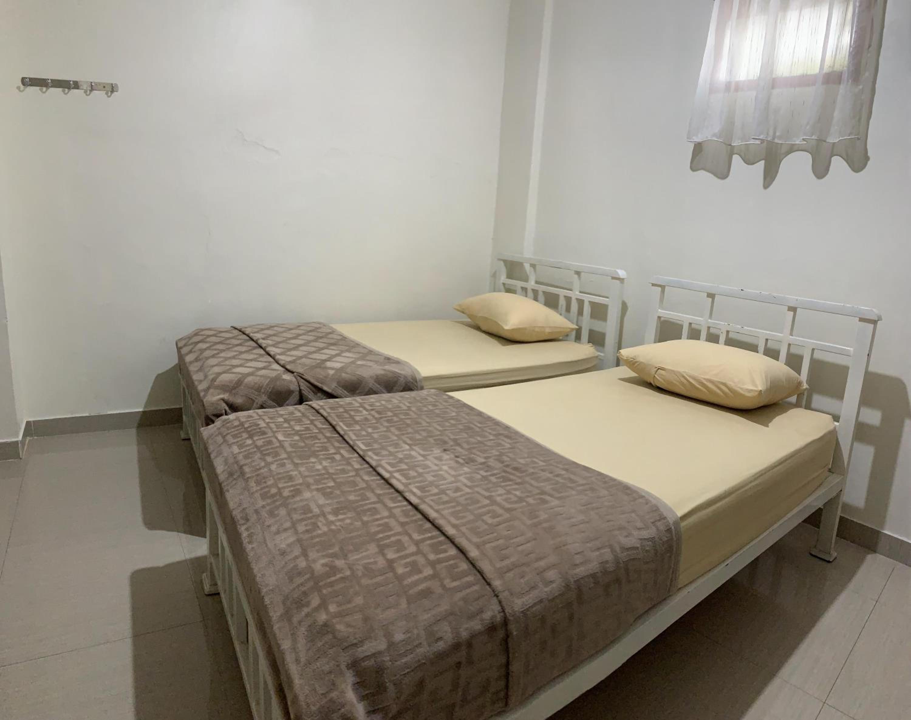 One-Bedroom House photo 1