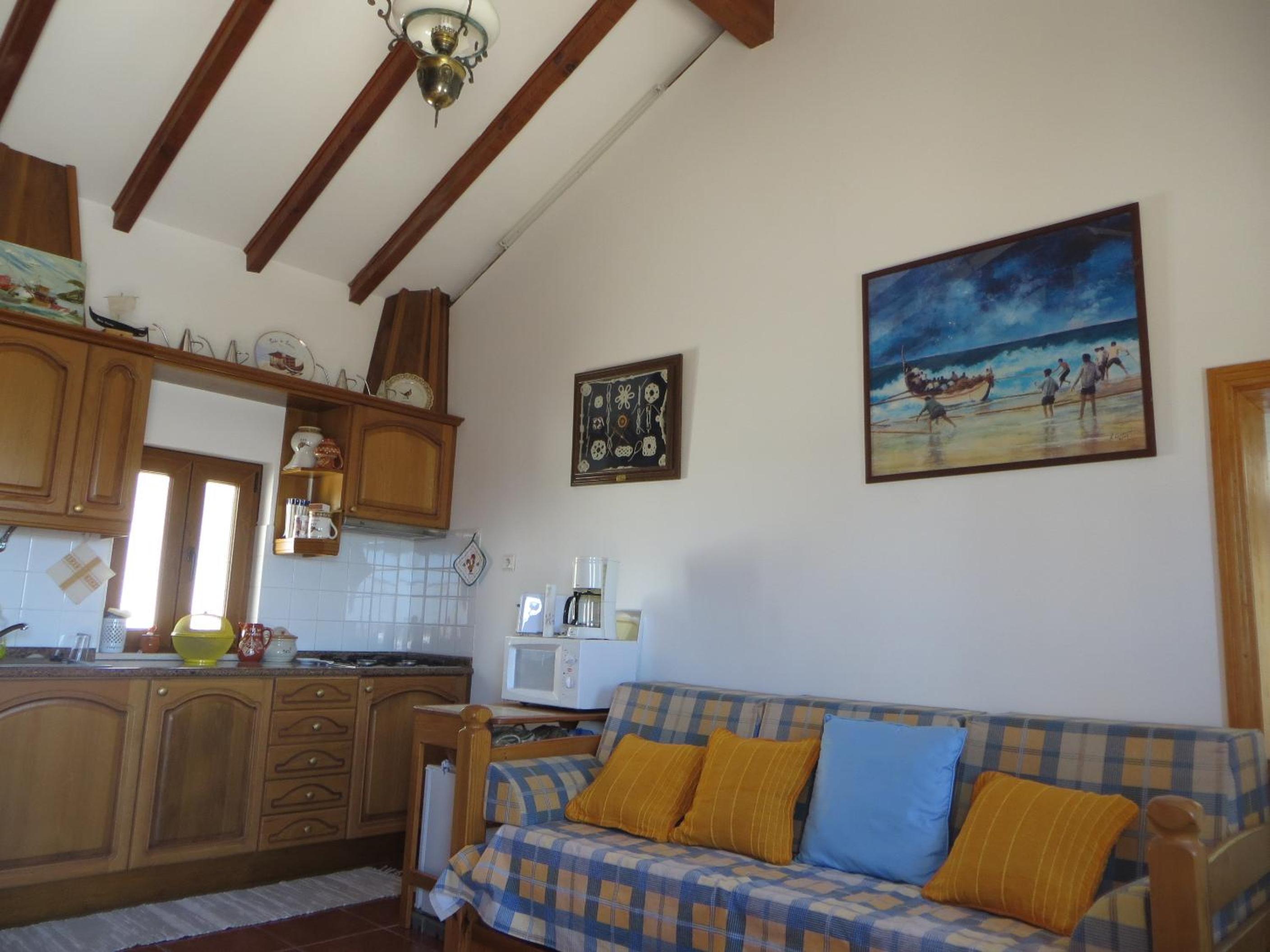 Three-Bedroom House photo 2