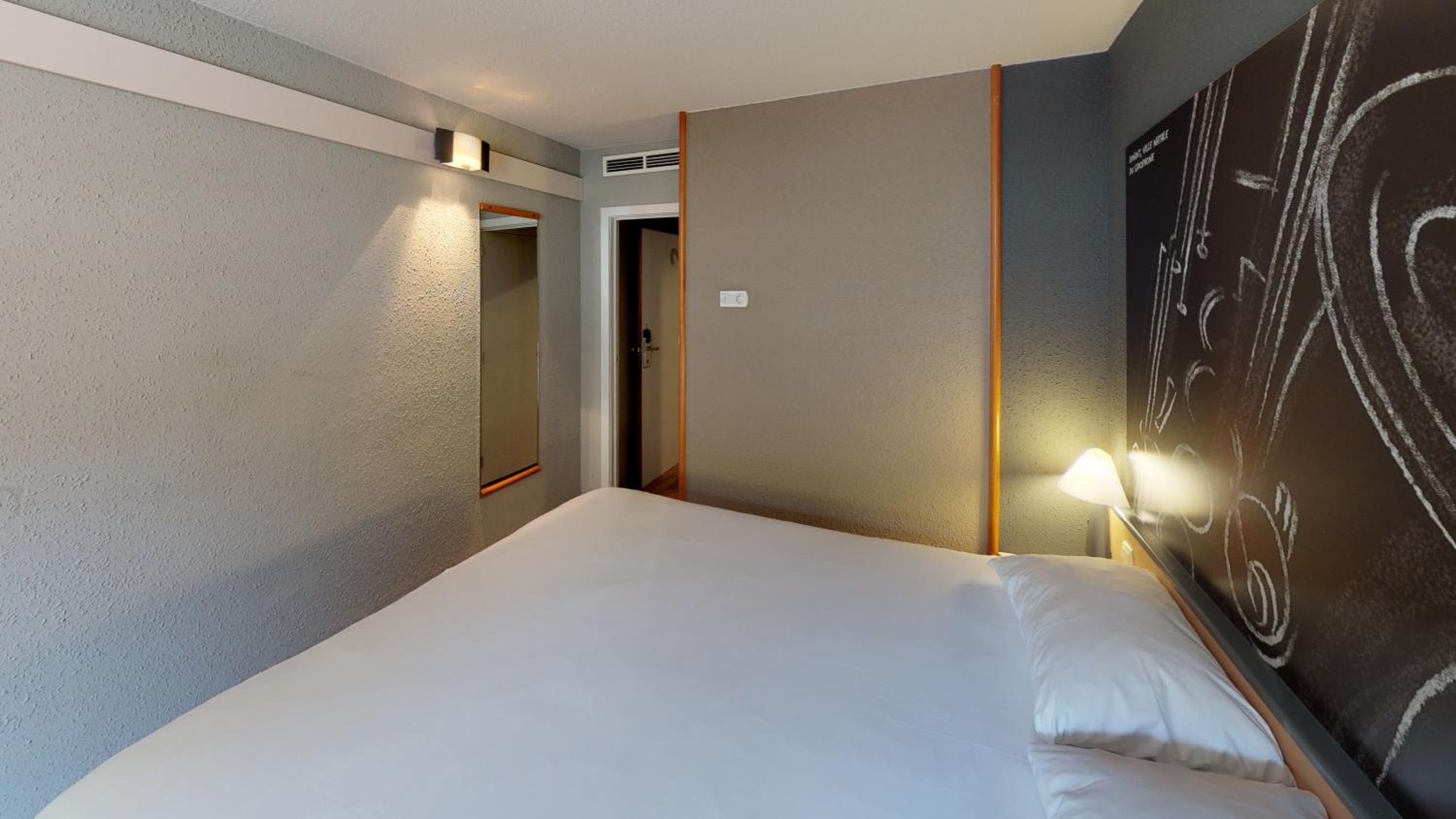 Double Room - Photo 1