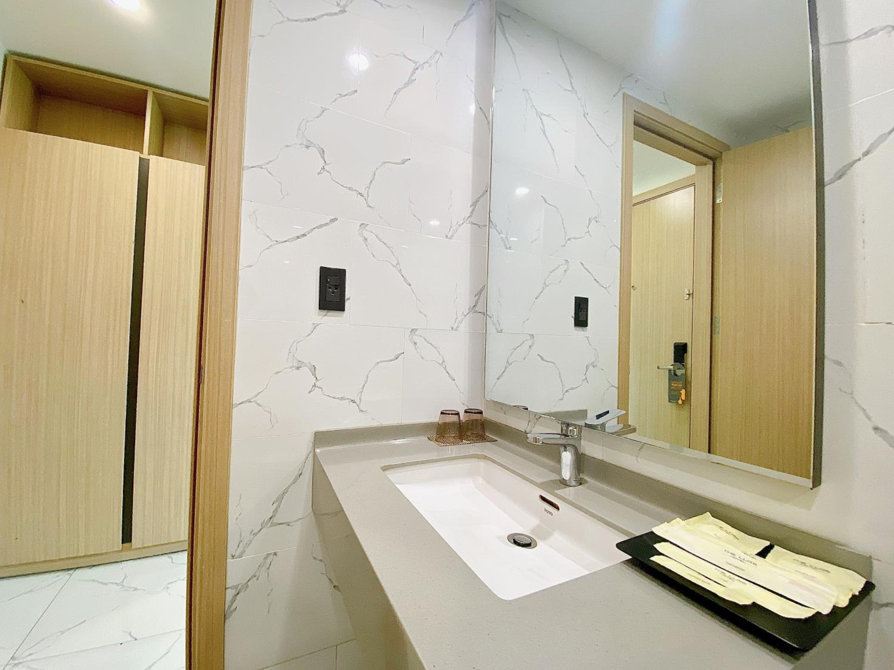 Standard Queen Room - Photo 2