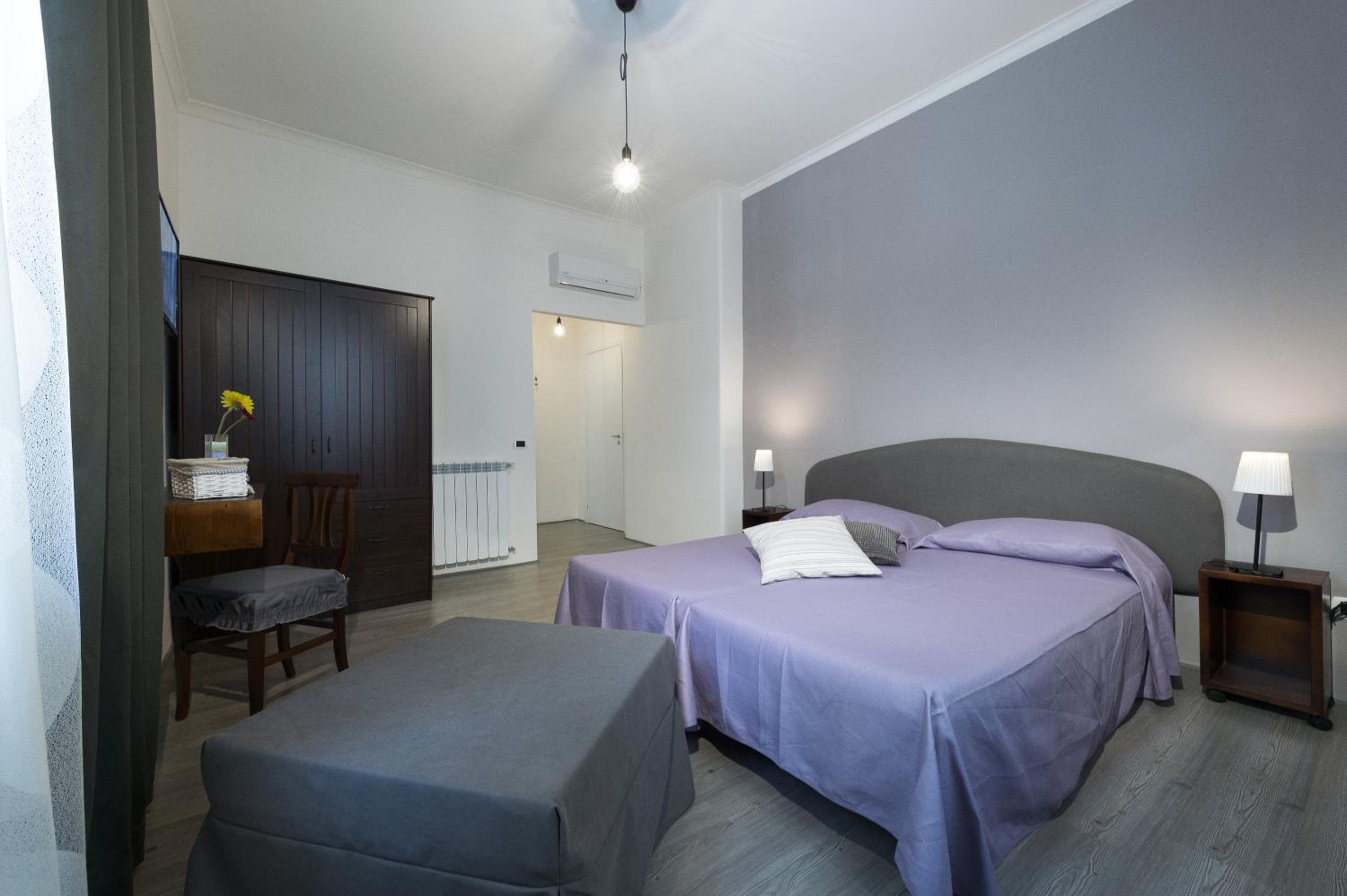 Double or Twin Room with Private Bathroom