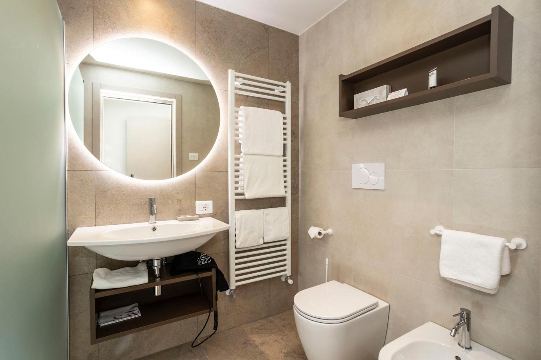 Savoia Double or Twin Room   - Photo 15