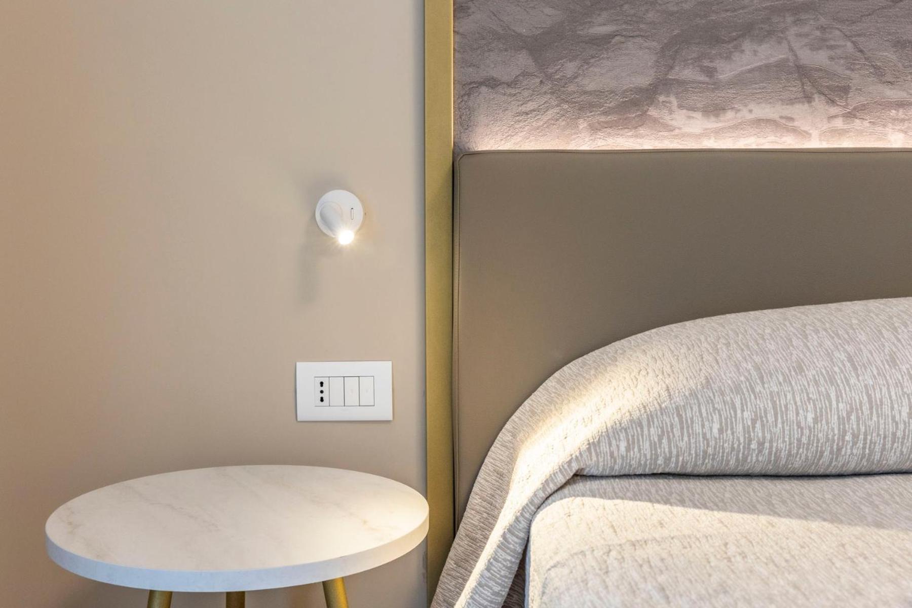 Savoia Double or Twin Room   - Photo 7