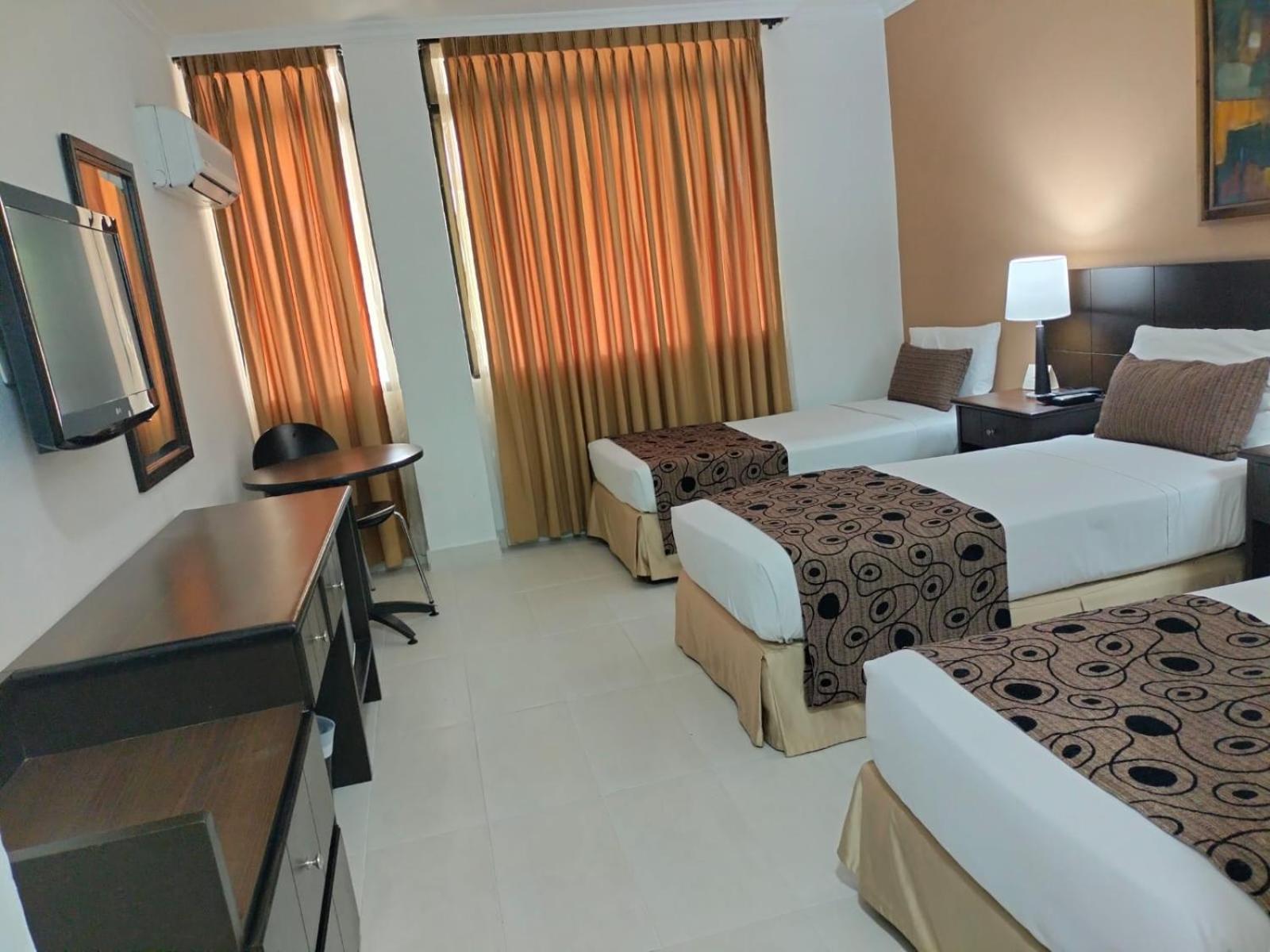 Standard Triple Room - Photo 4