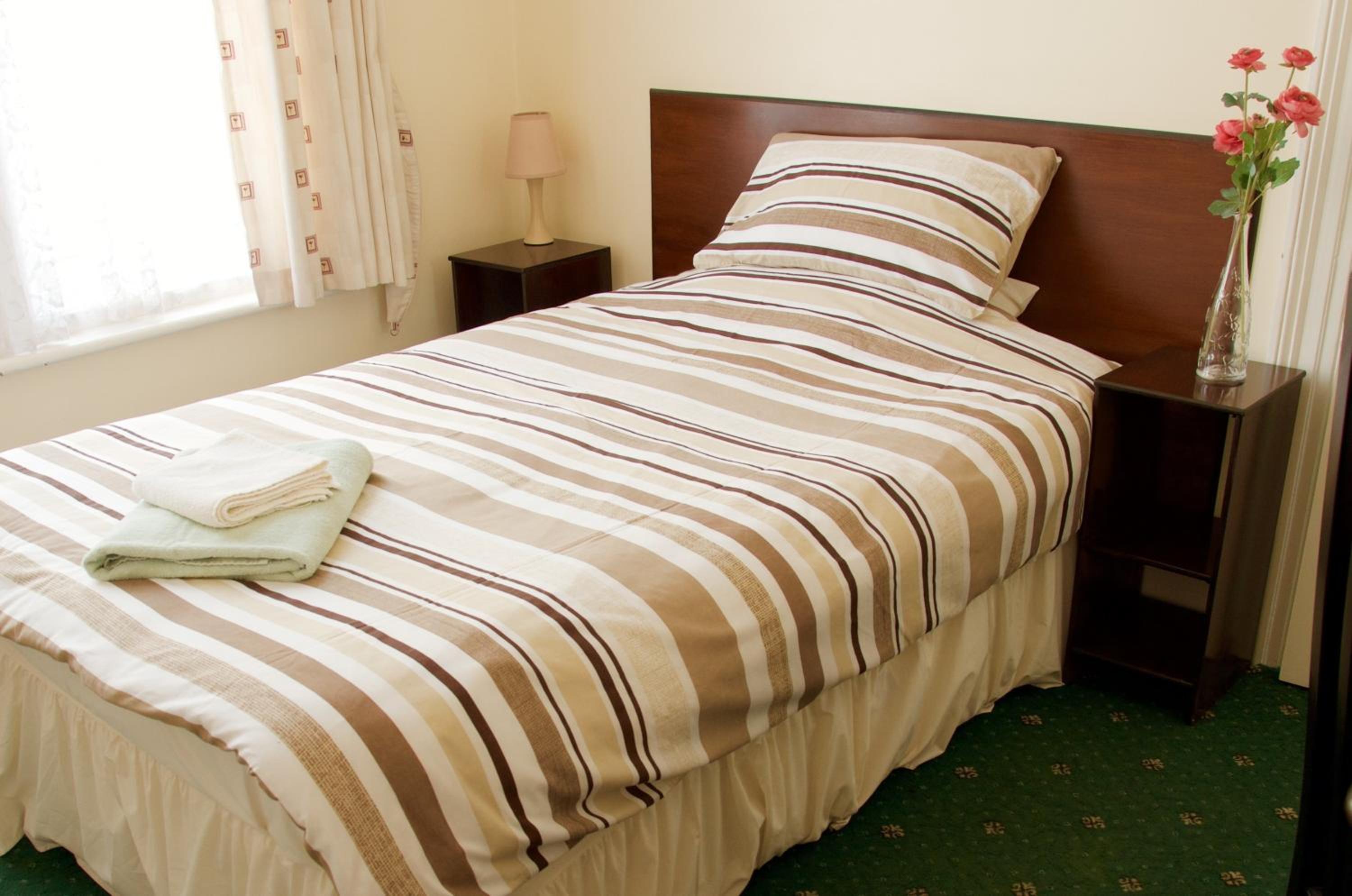 Comfort Single Room with Shared Bathroom photo 1