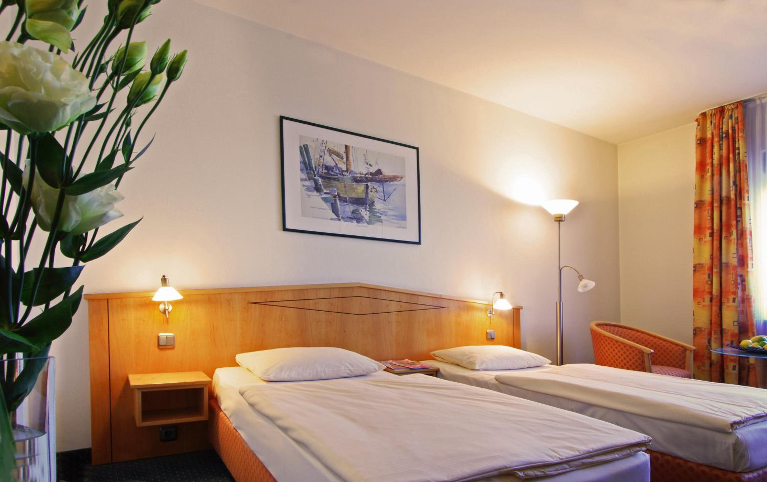 Double or Twin Room - Photo 5