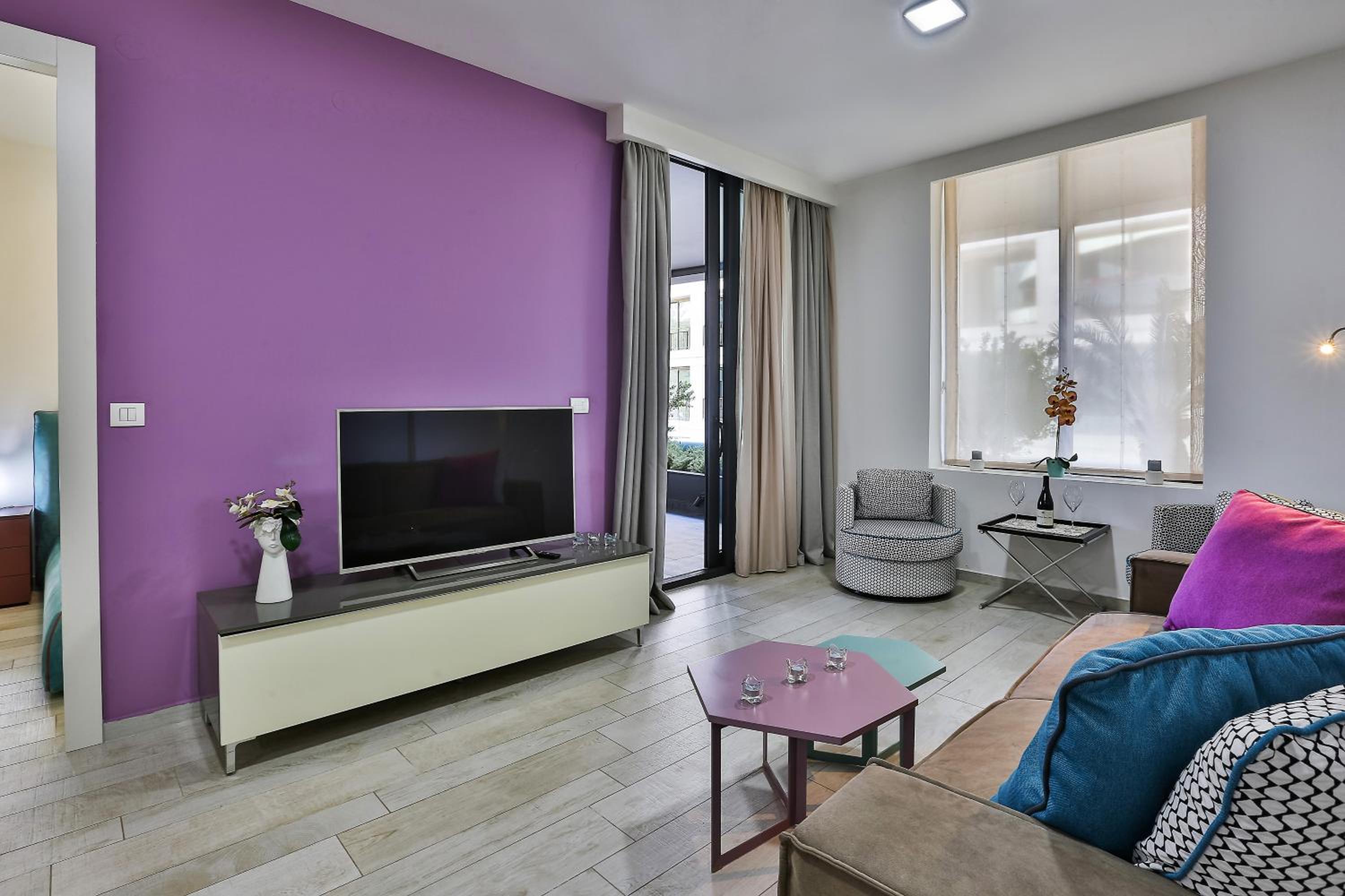Apartment with Sea View - Photo 1