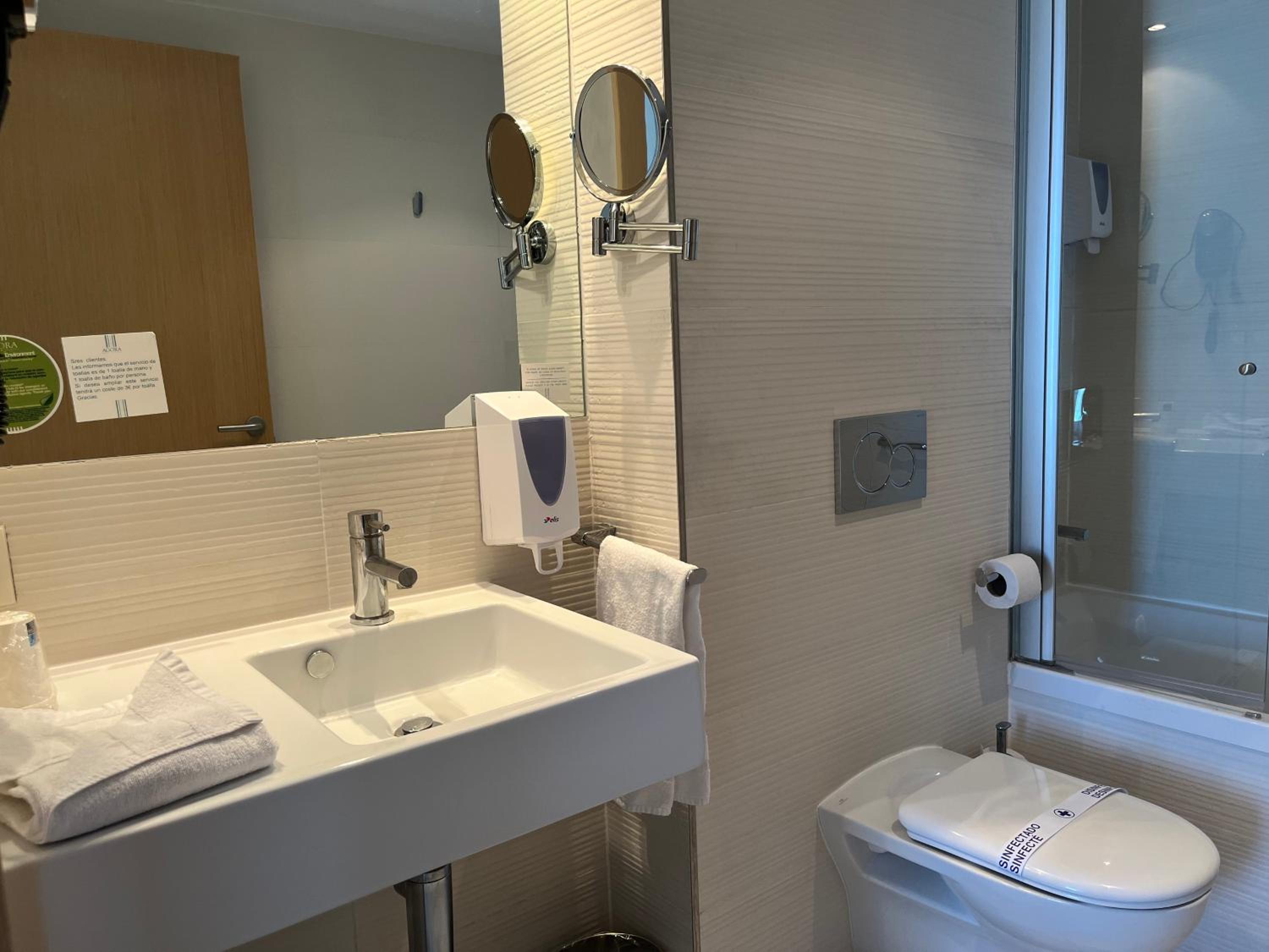 Suite Jacuzzi Terrace photo 3