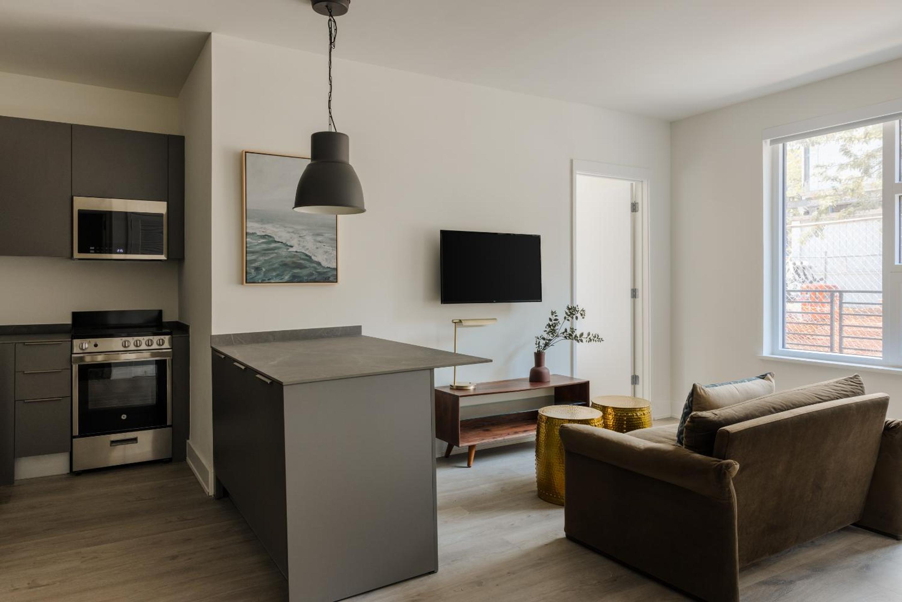 Two-Bedroom Apartment - Non-Smoking