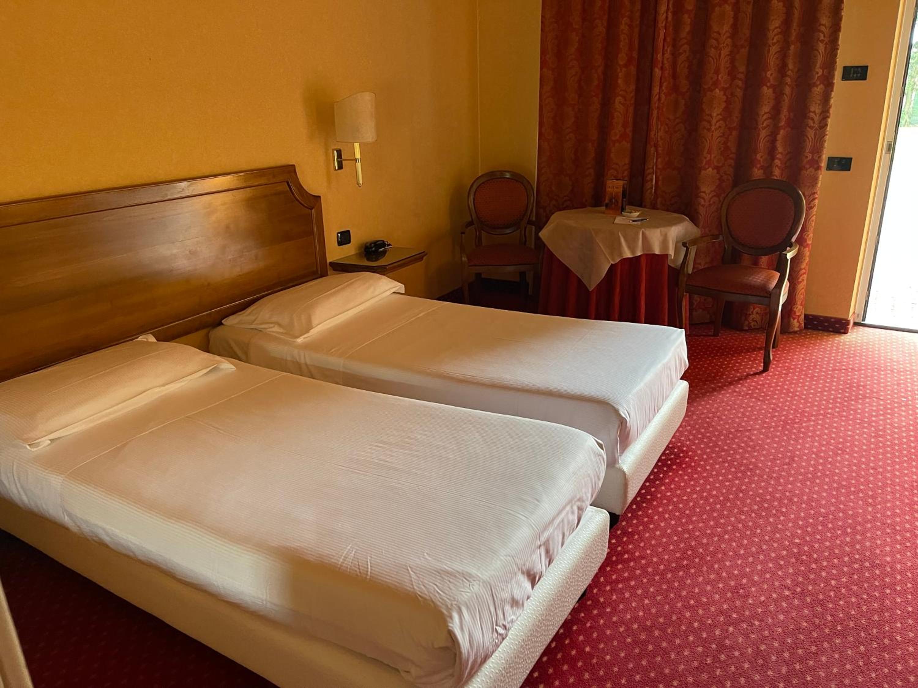 Single Room photo 1
