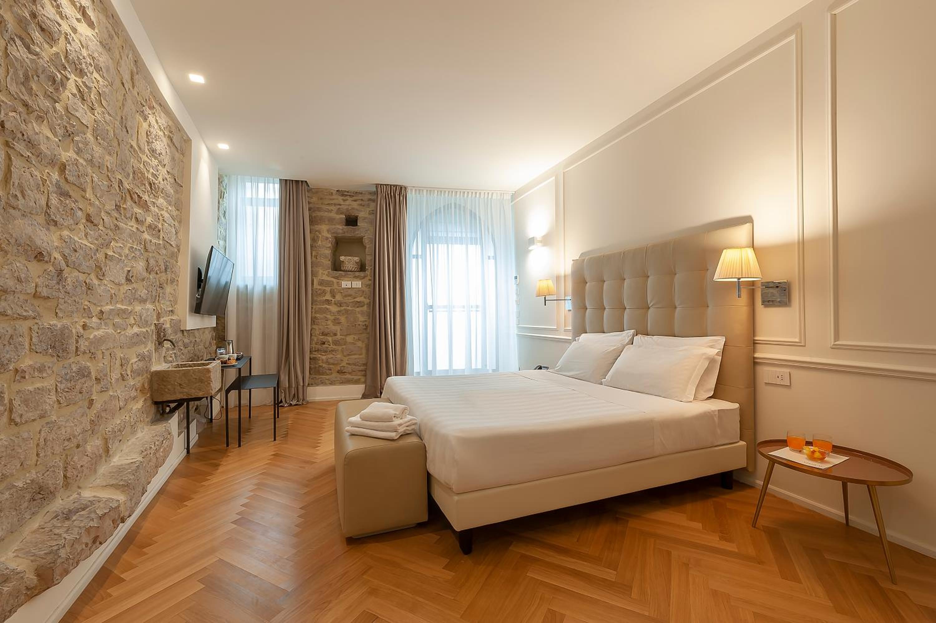Junior Suite - Photo 3