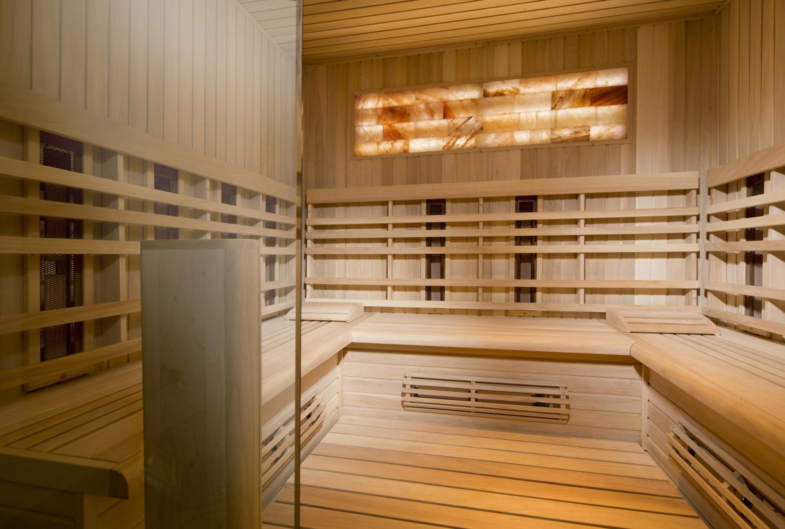 Wellness stay for 2 nights with half board and wellness treatments in Classic Double Room