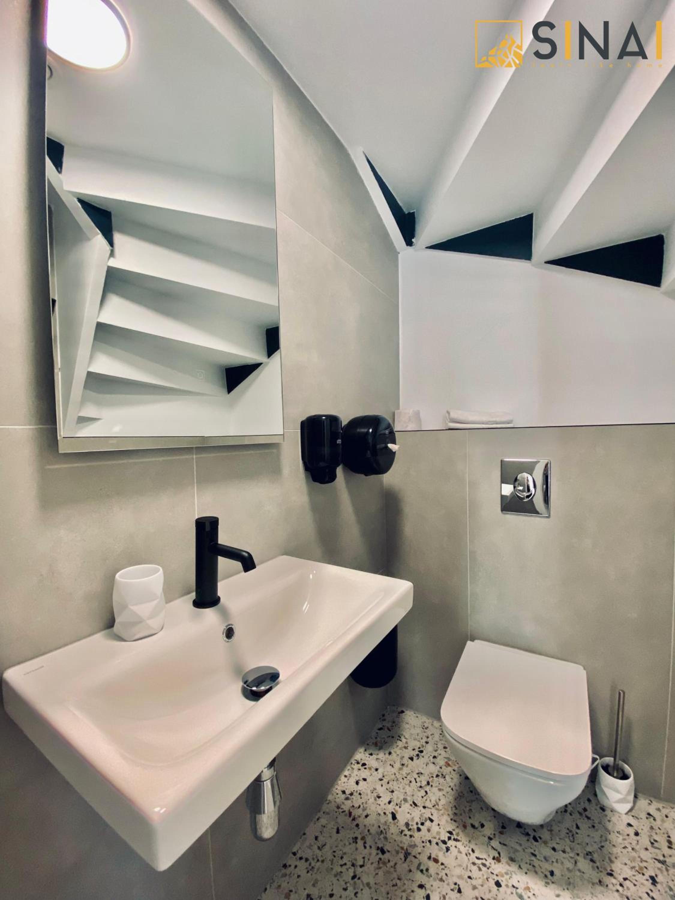 Penthouse Apartment photo 3